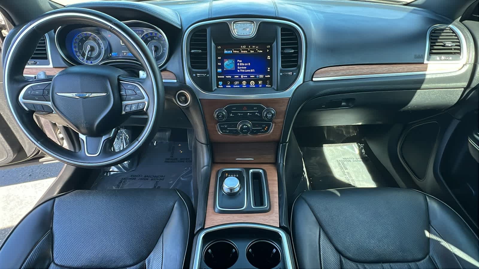 Thumbnail: 2016 Chrysler 300 - 26