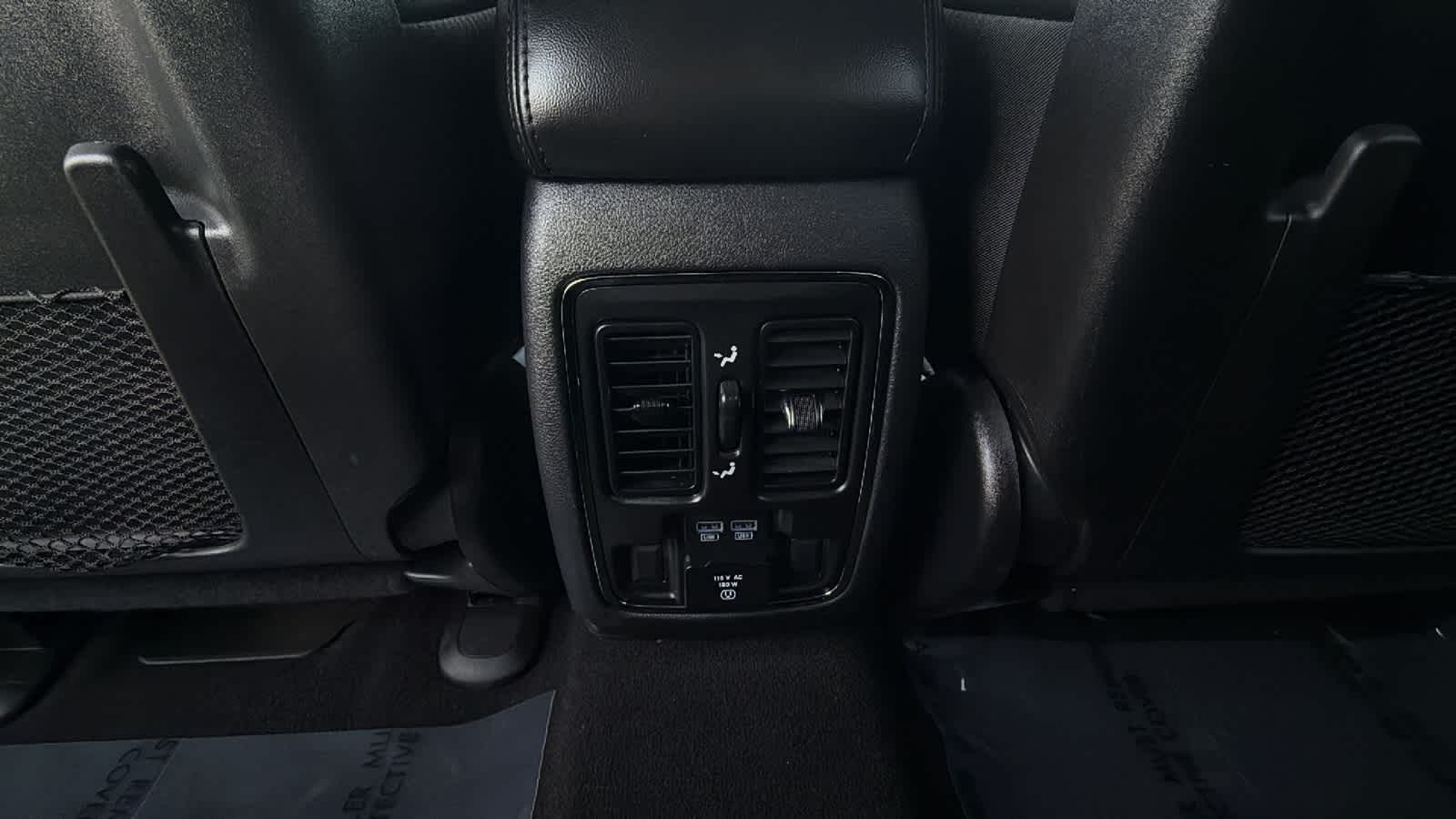 Thumbnail: 2019 Jeep Grand Cherokee - 25