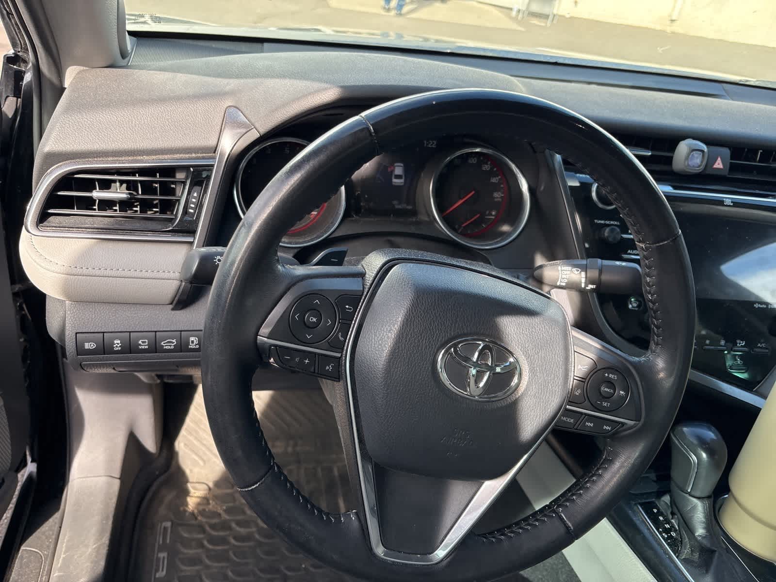 Thumbnail: 2019 Toyota Camry - 4
