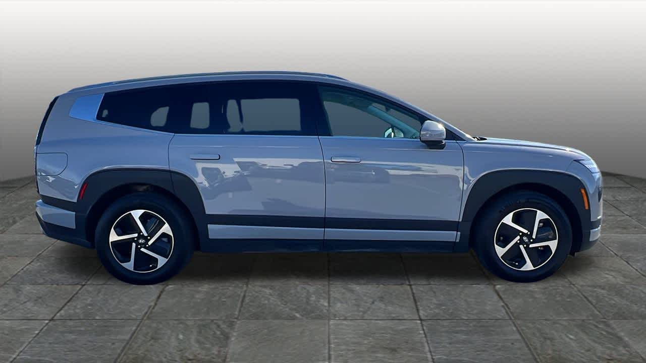 Thumbnail: 2026 Hyundai Ioniq - 4