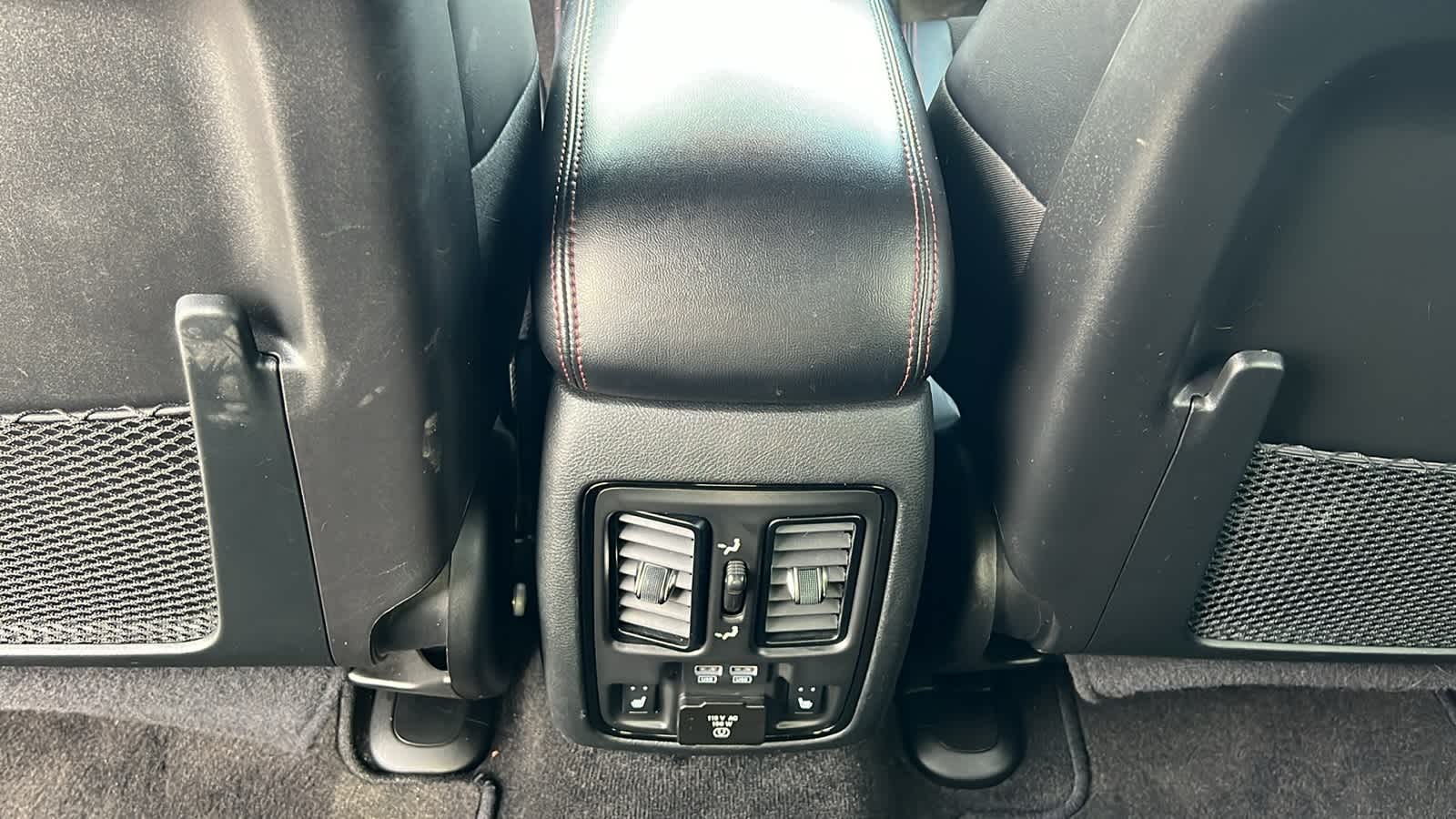 Thumbnail: 2022 Dodge Durango - 25