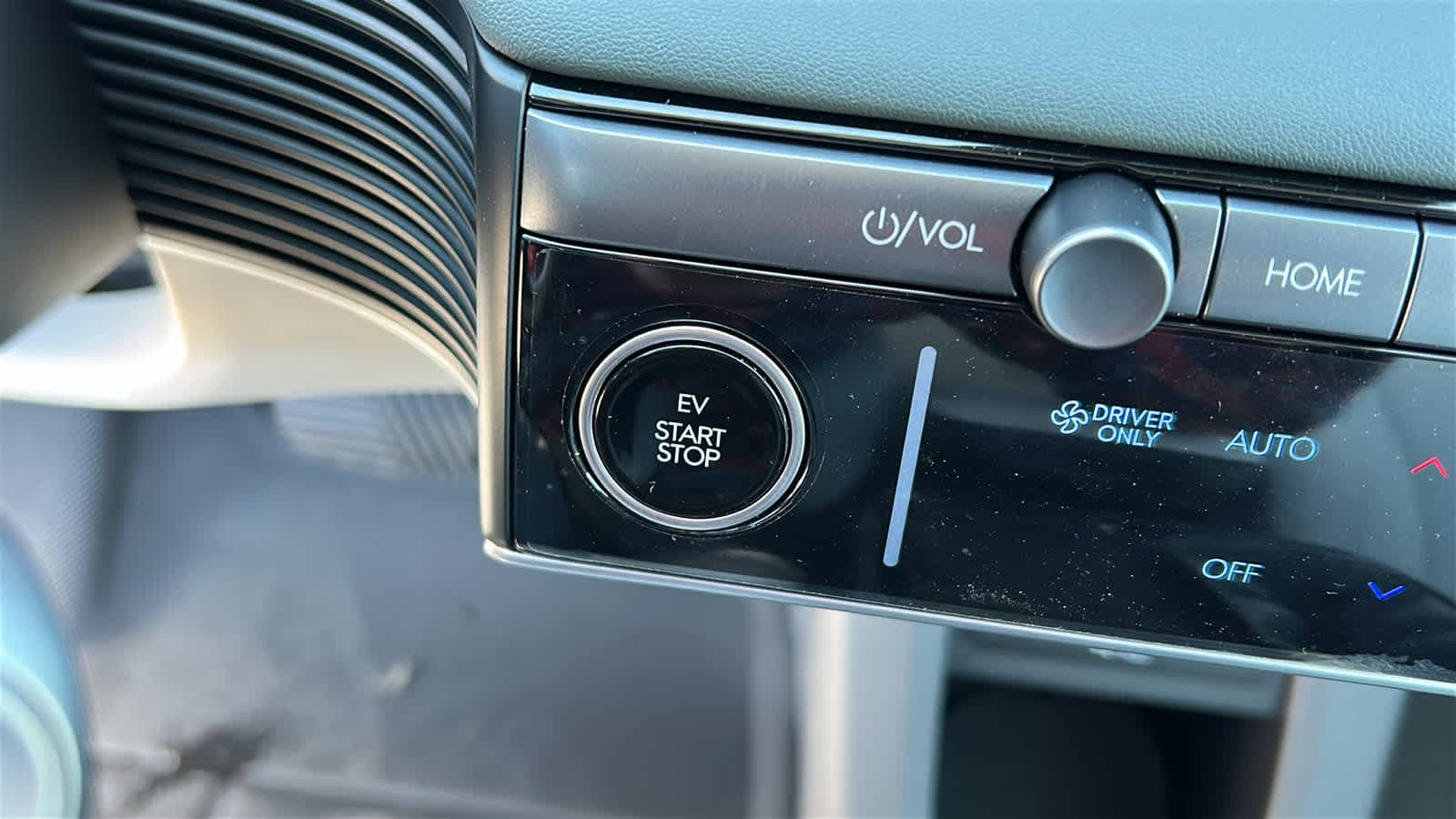 Thumbnail: 2026 Hyundai Ioniq 5 - 17