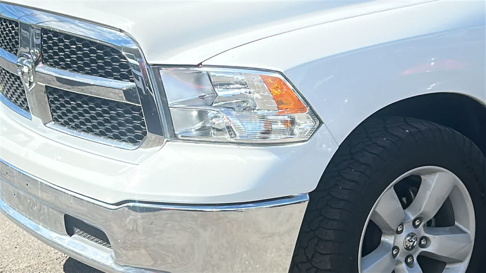 Thumbnail: 2023 RAM 1500 Classic - 2