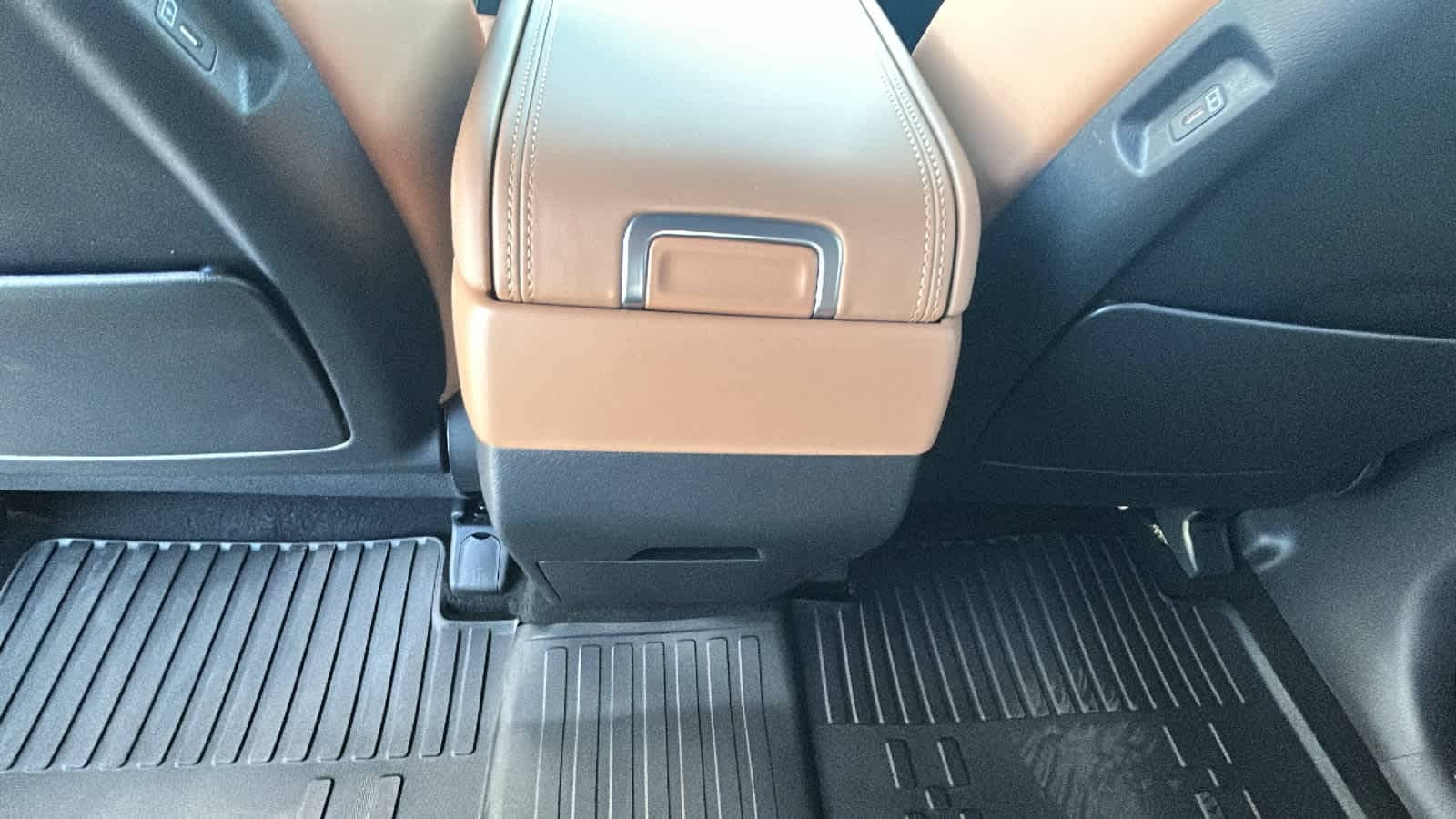 Thumbnail: 2026 Hyundai Santa Fe - 25