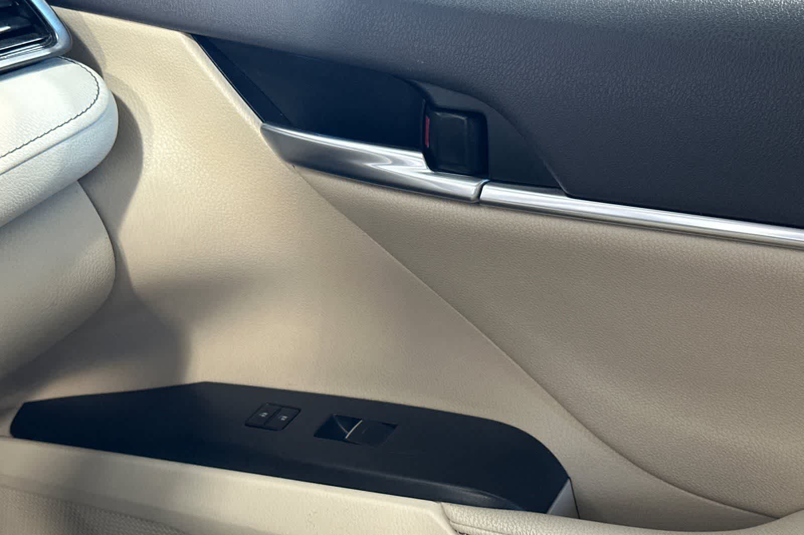 Thumbnail: 2024 Toyota Camry - 19