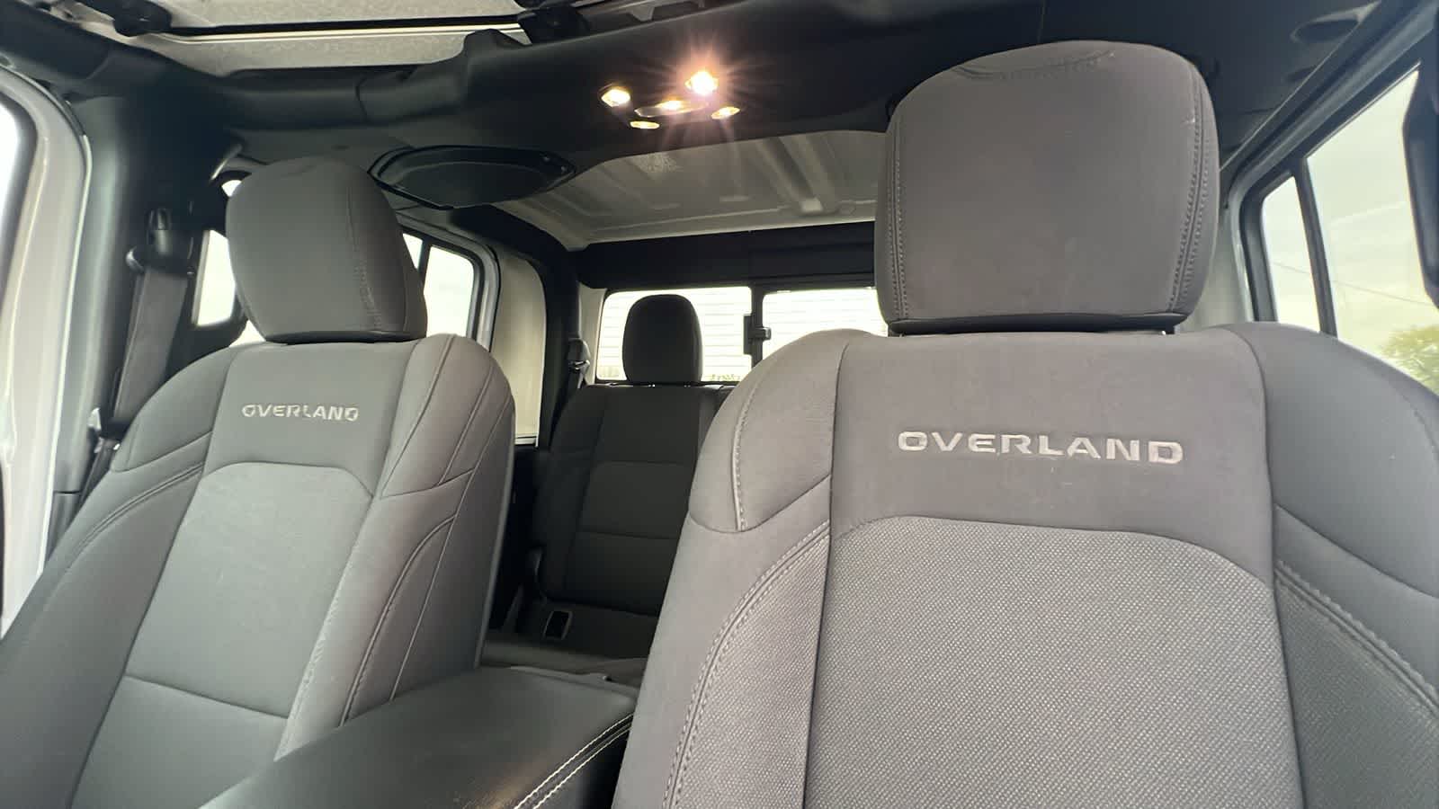 Thumbnail: 2023 Jeep Gladiator - 11