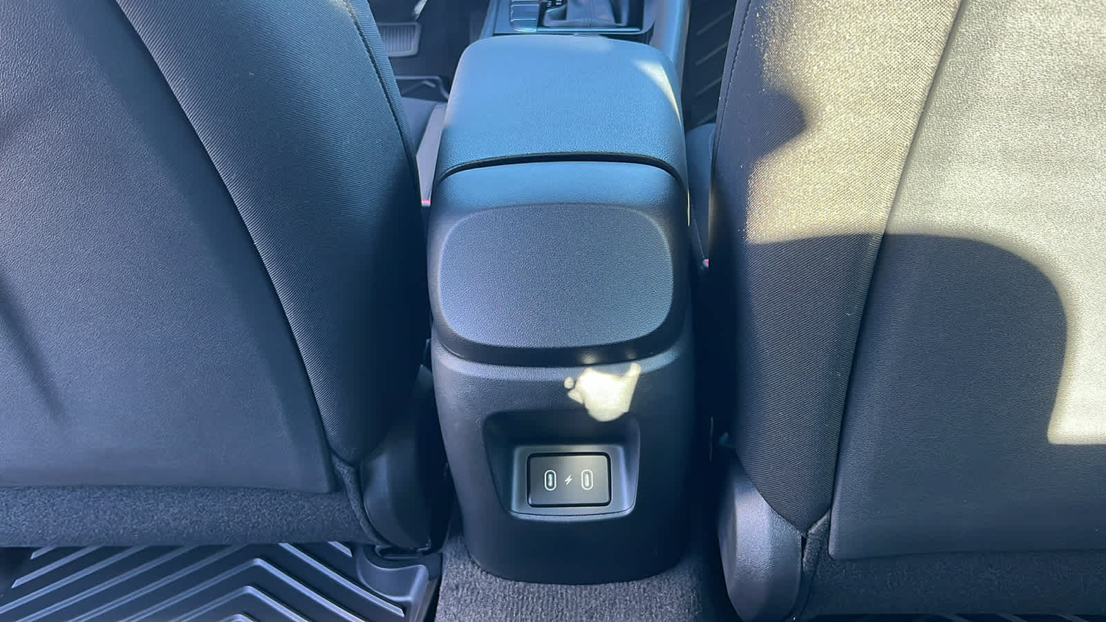 Thumbnail: 2026 Hyundai Elantra - 25