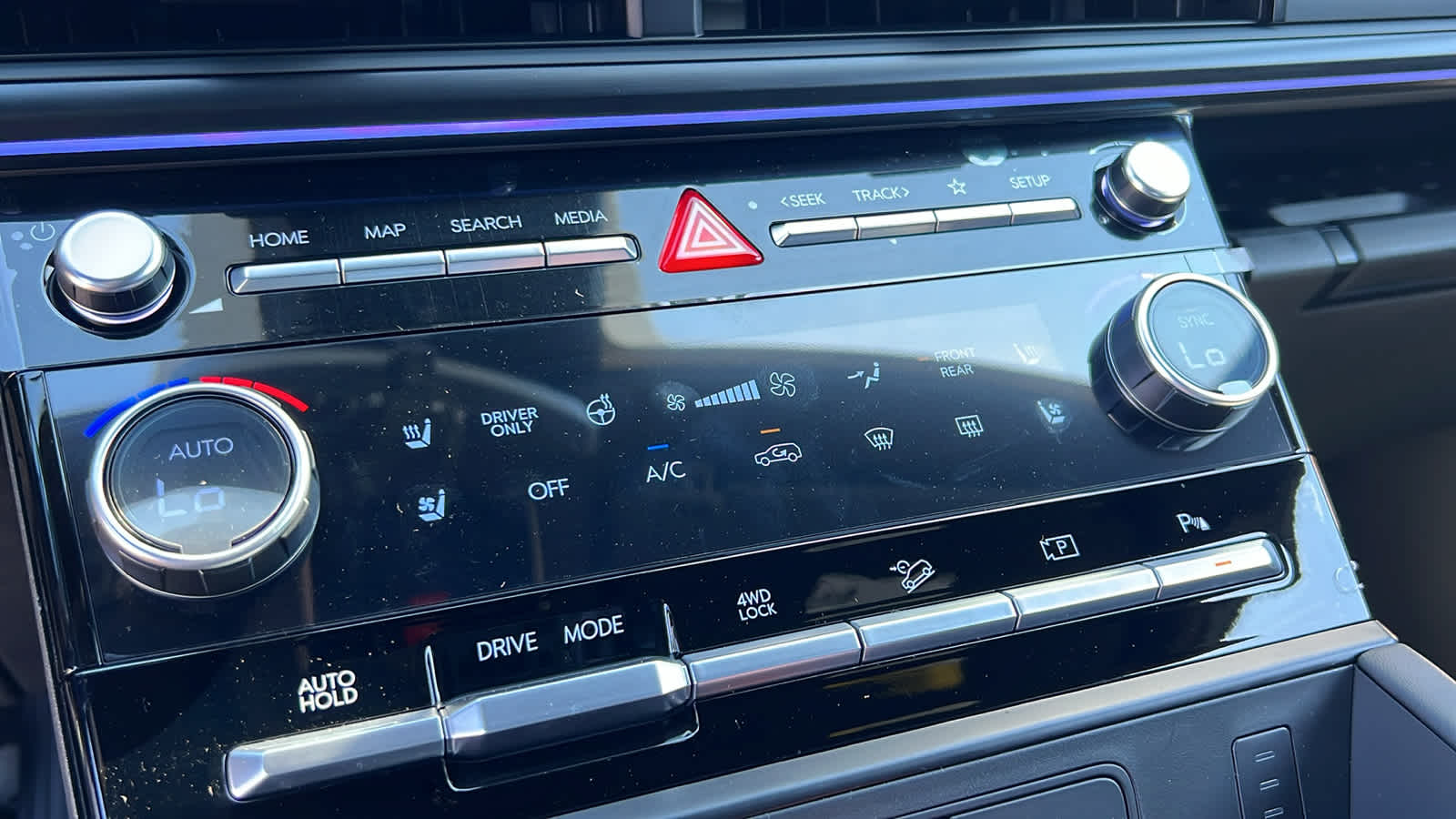 Thumbnail: 2026 Hyundai Santa Fe - 14