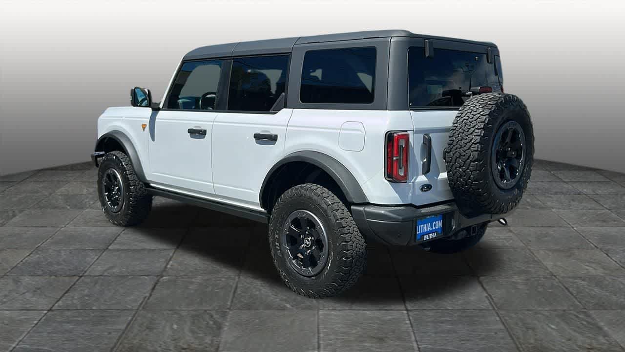 Thumbnail: 2022 Ford Bronco - 7