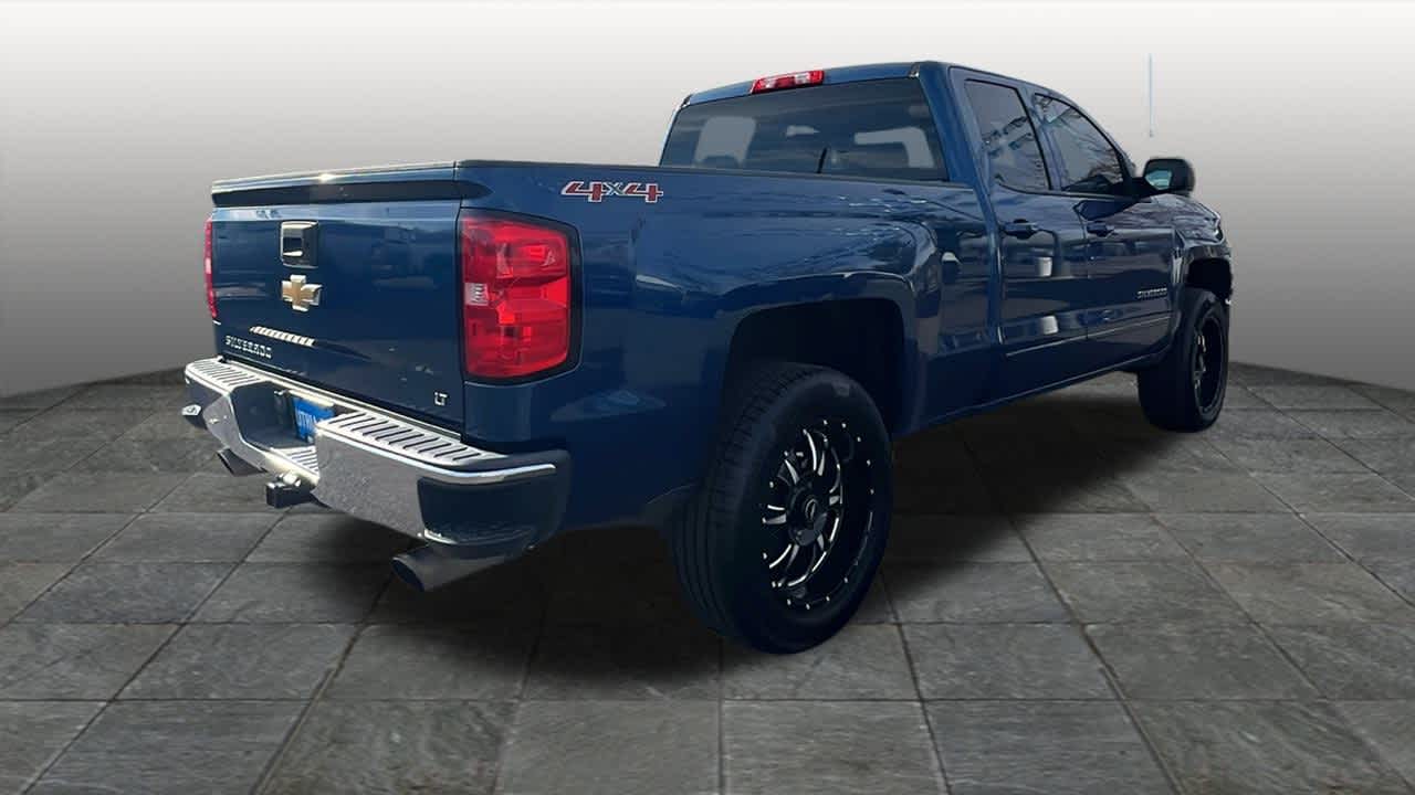 Thumbnail: 2015 Chevrolet Silverado 1500 - 5