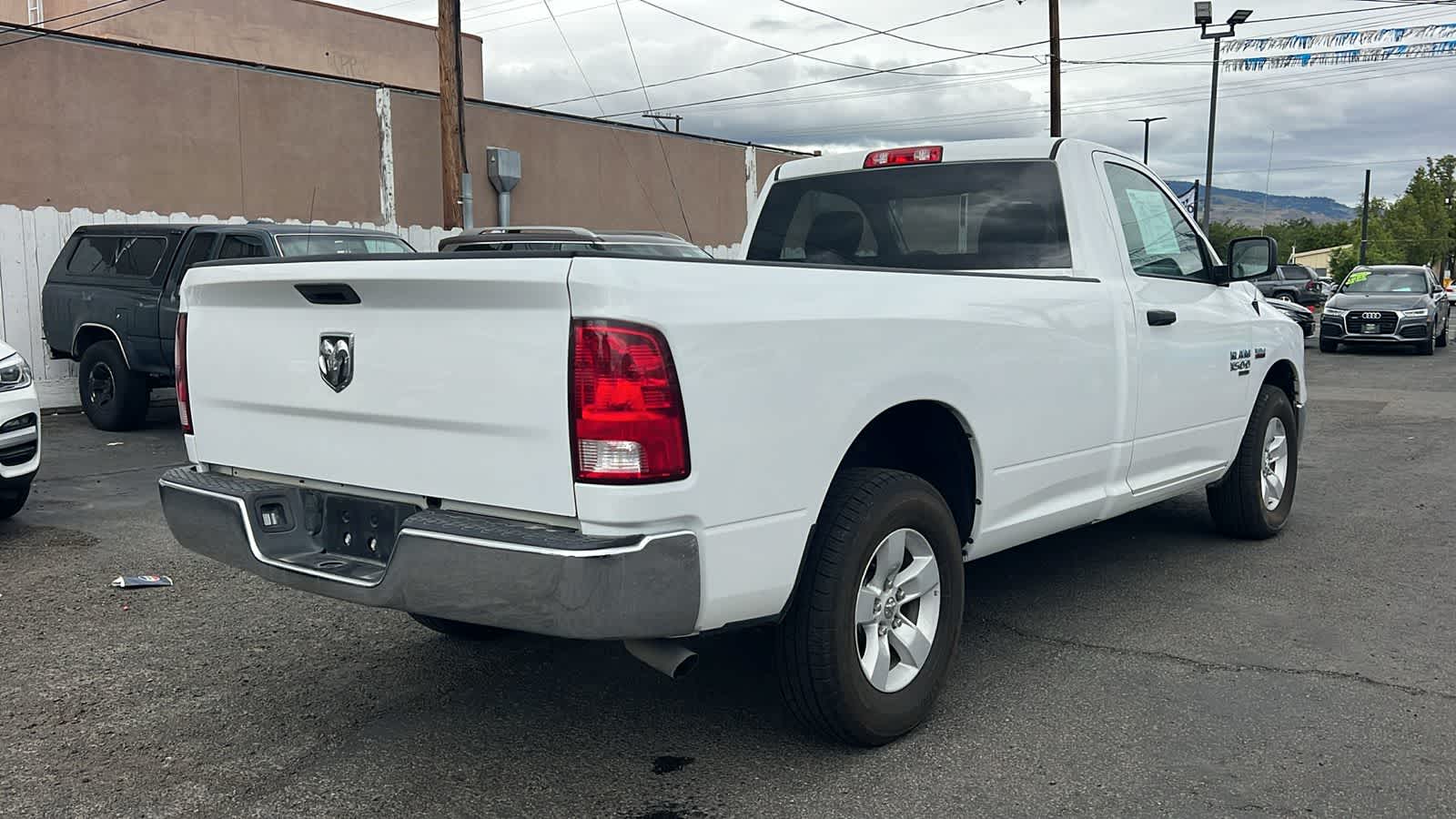 Thumbnail: 2022 RAM 1500 Classic - 5