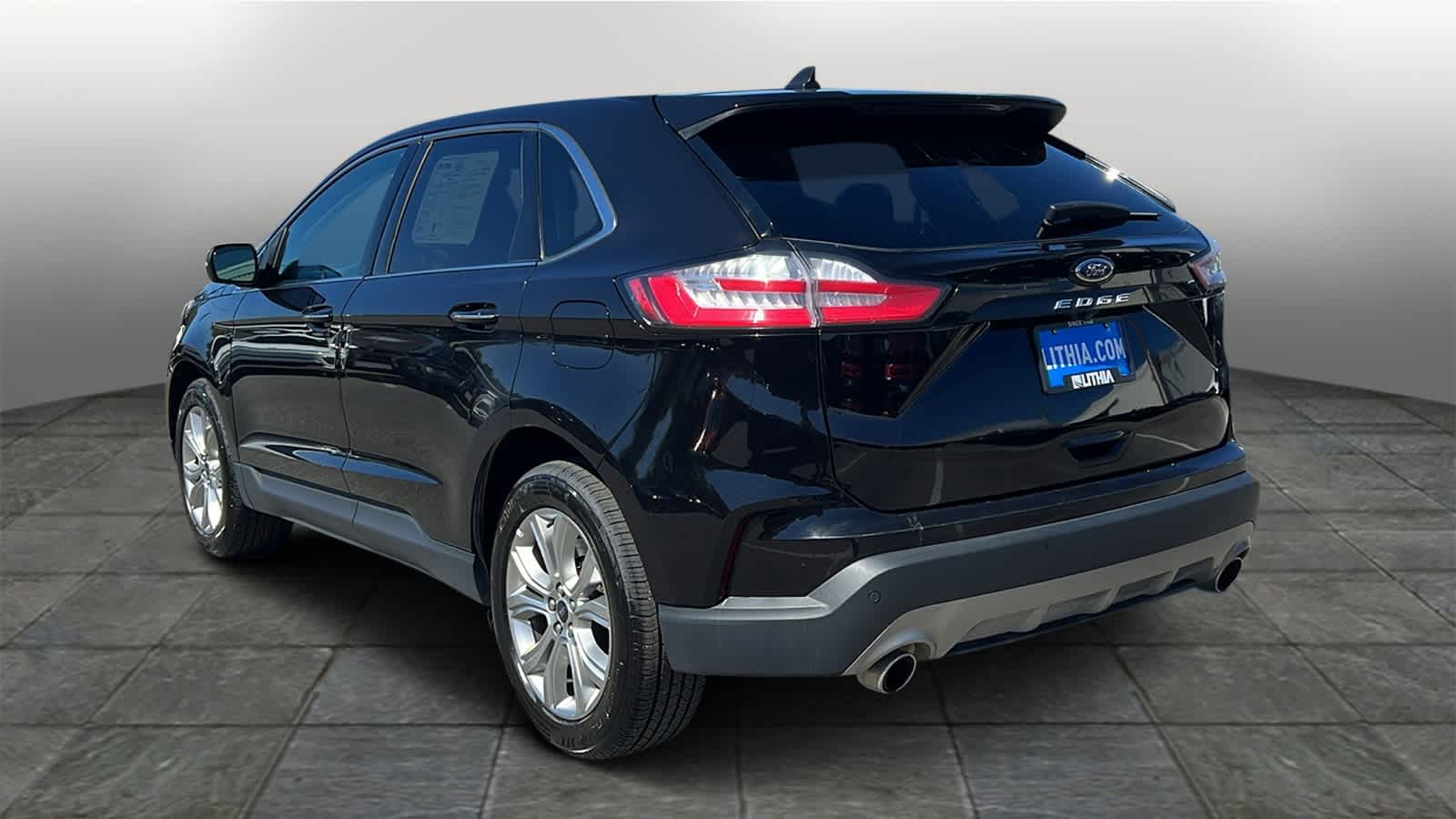 2024 Ford Edge Titanium 7