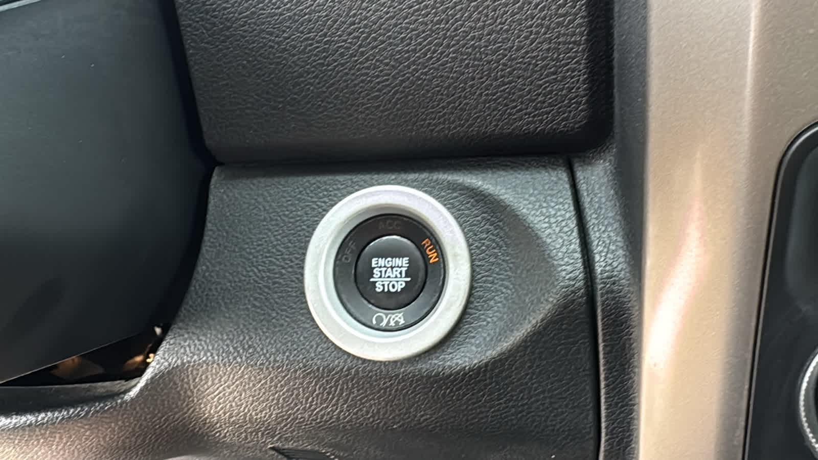 Thumbnail: 2016 RAM 1500 - 17