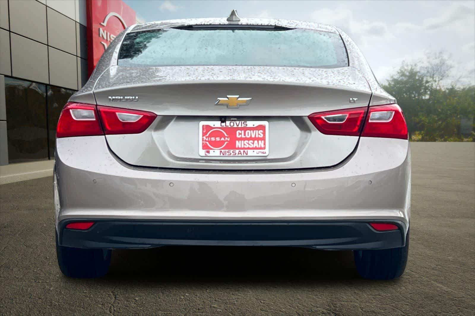 Thumbnail: 2024 Chevrolet Malibu - 10
