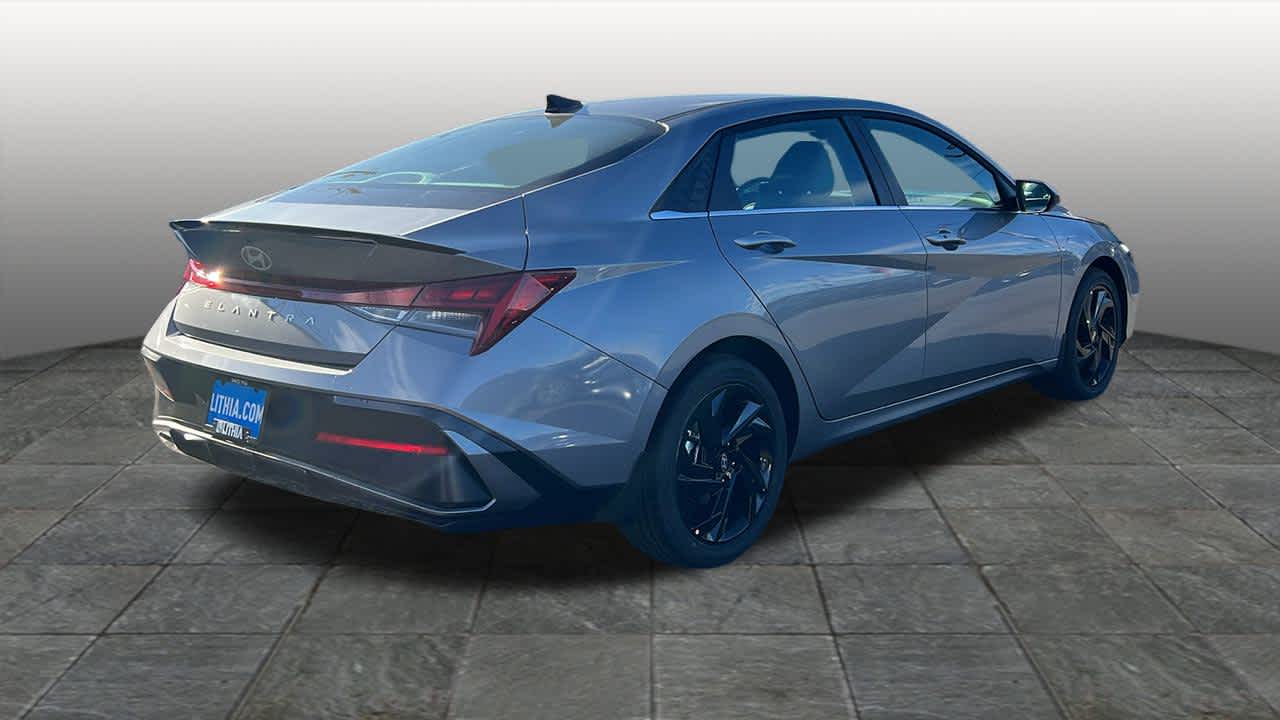 Thumbnail: 2026 Hyundai Elantra - 5