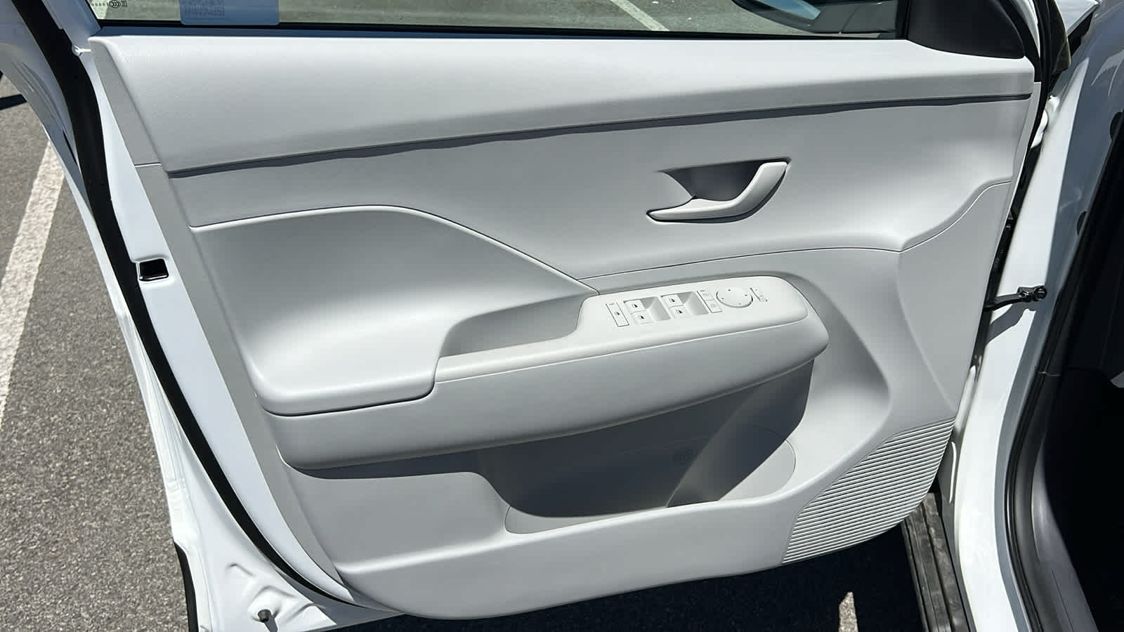 Thumbnail: 2025 Hyundai Kona - 23