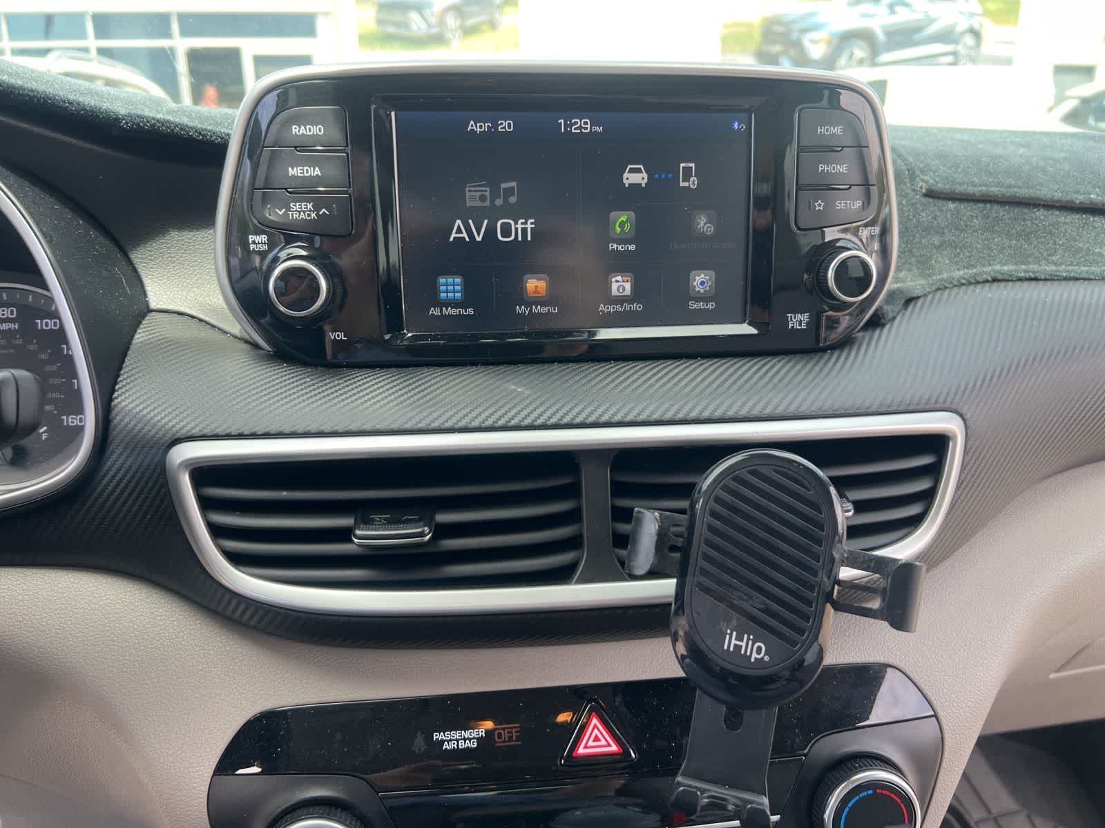 Thumbnail: 2020 Hyundai Tucson - 18