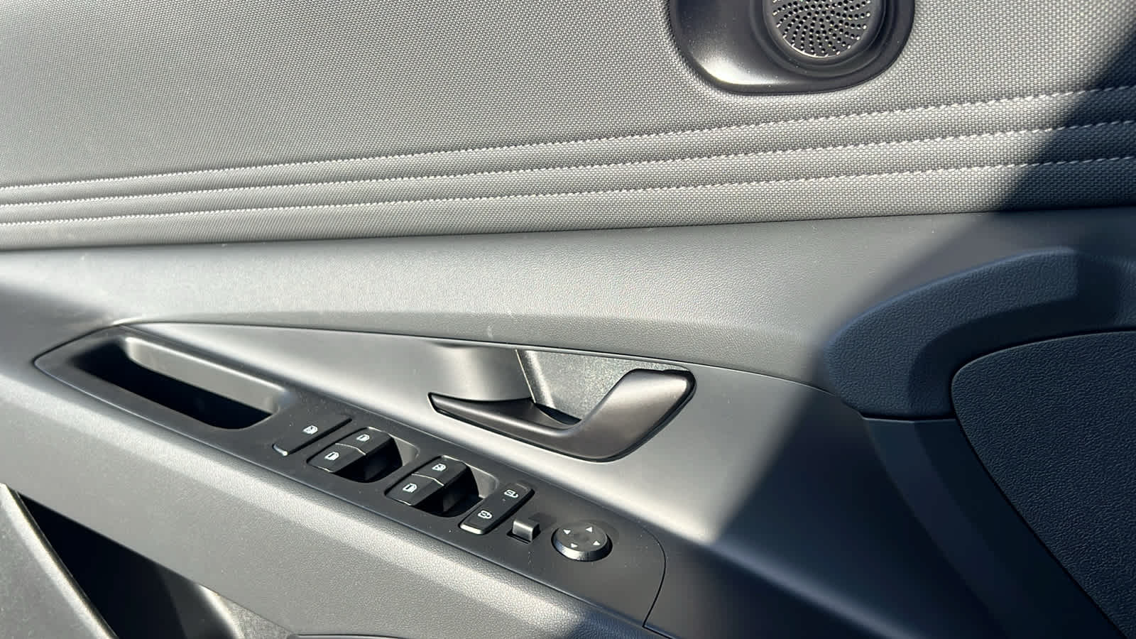 Thumbnail: 2026 Hyundai Elantra - 22