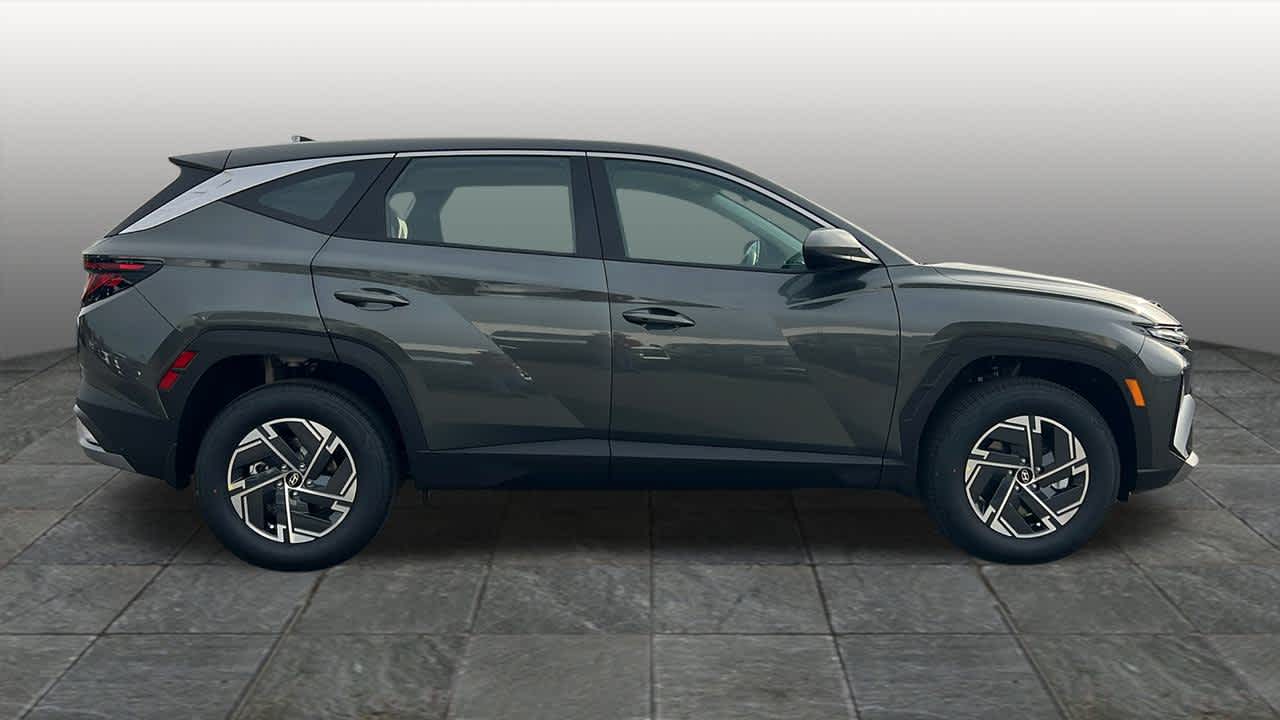 Thumbnail: 2026 Hyundai Tucson - 4