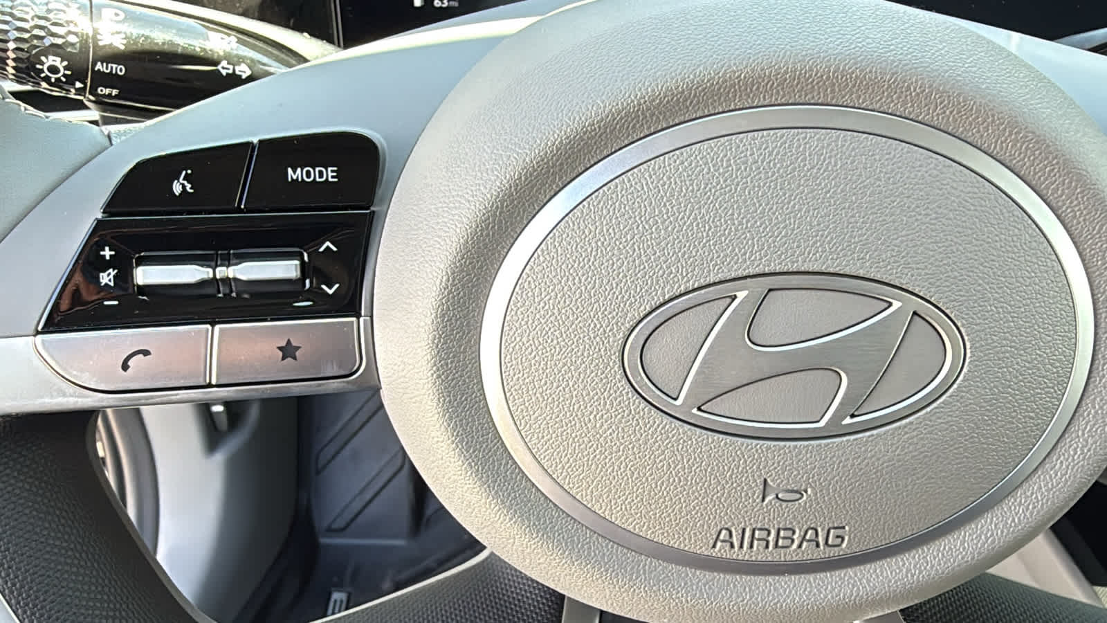 Thumbnail: 2025 Hyundai Elantra - 19