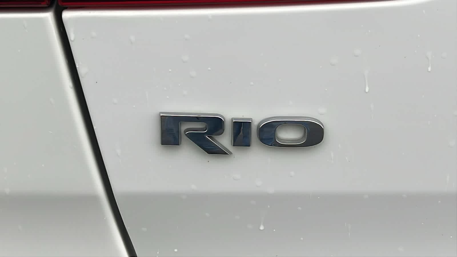 Thumbnail: 2016 Kia Rio - 28