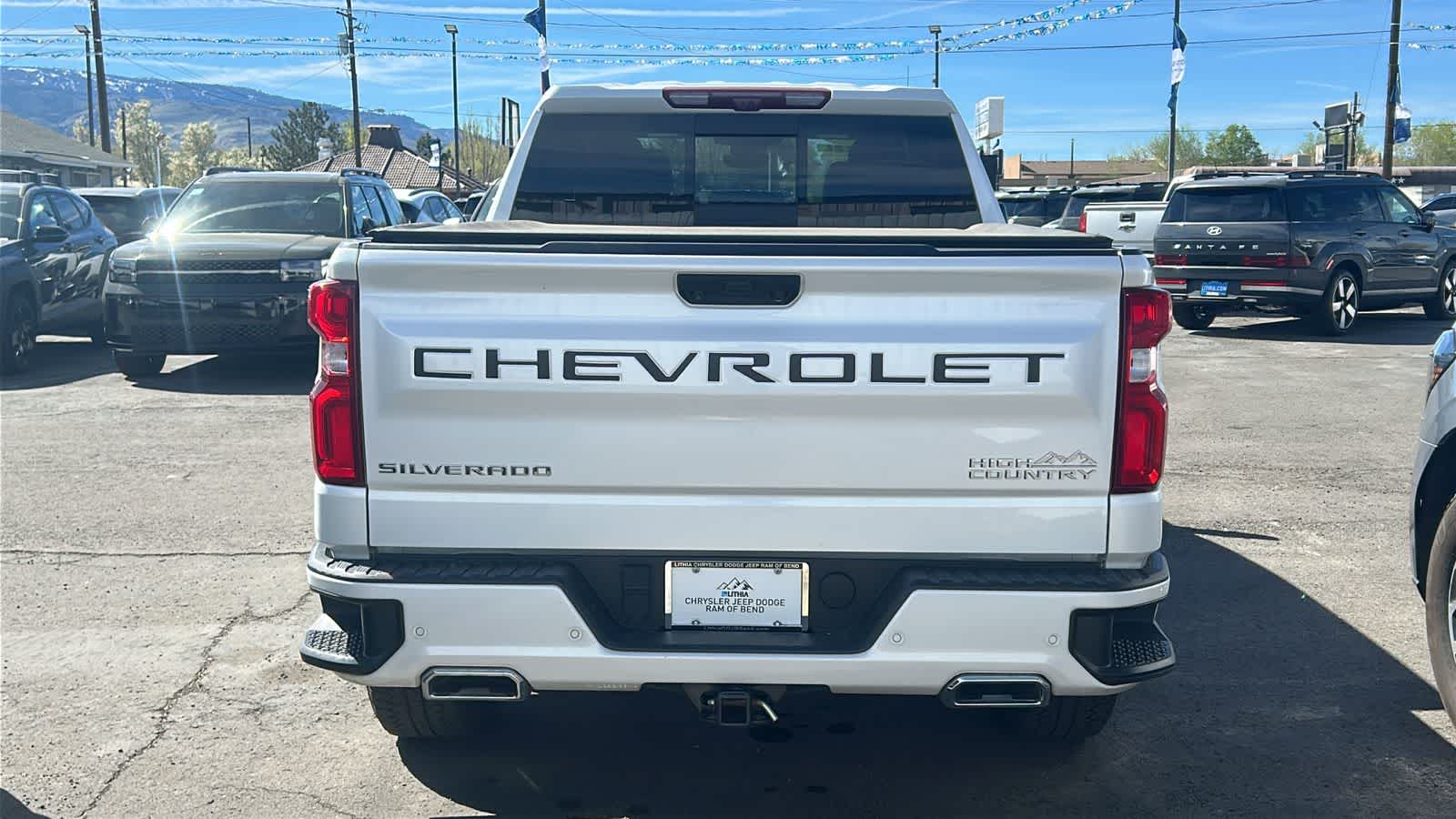 Thumbnail: 2024 Chevrolet Silverado 1500 - 13