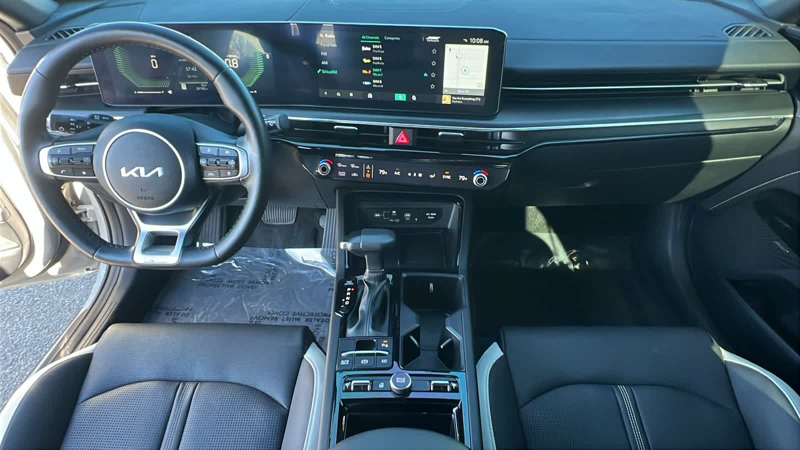 Thumbnail: 2025 Kia K5 - 26