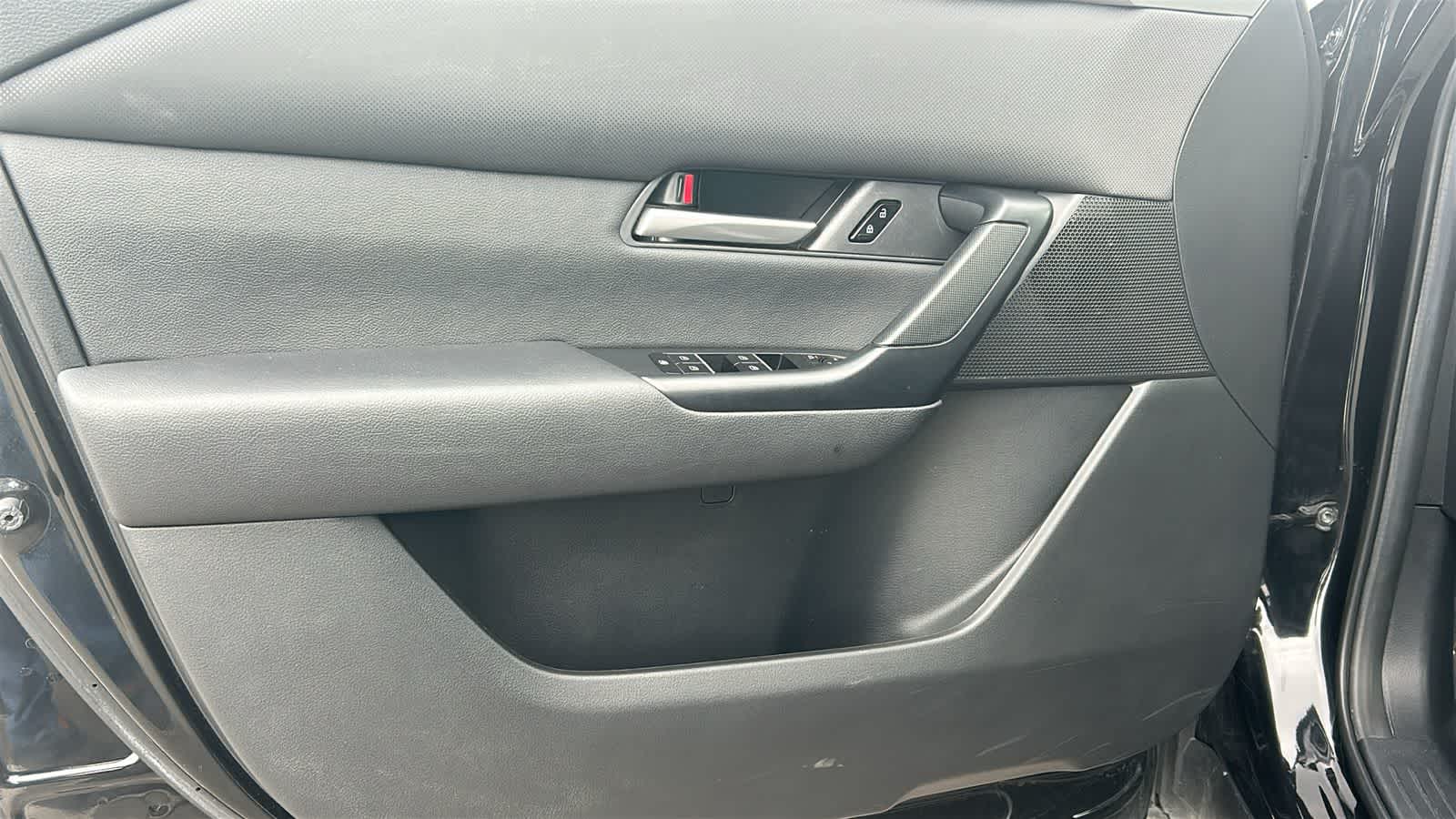 Thumbnail: 2025 Mazda CX-50 - 23