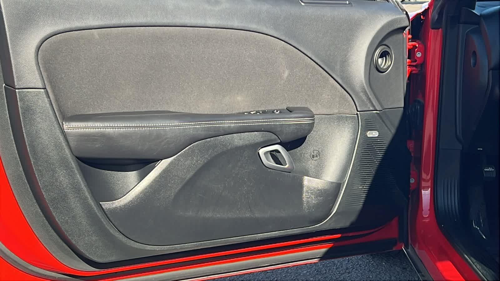 Thumbnail: 2018 Dodge Challenger - 23