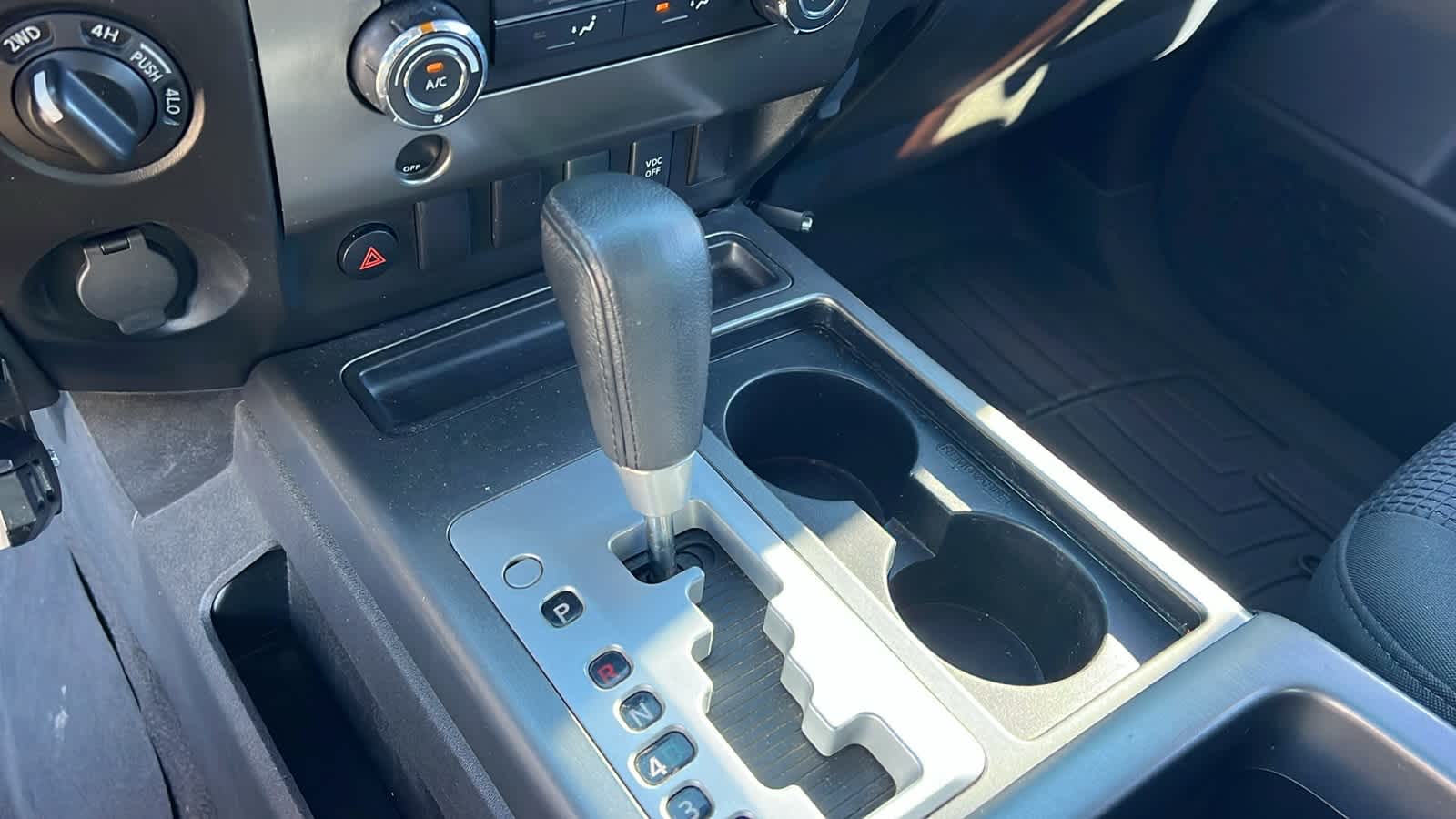 Thumbnail: 2011 Nissan Titan - 13