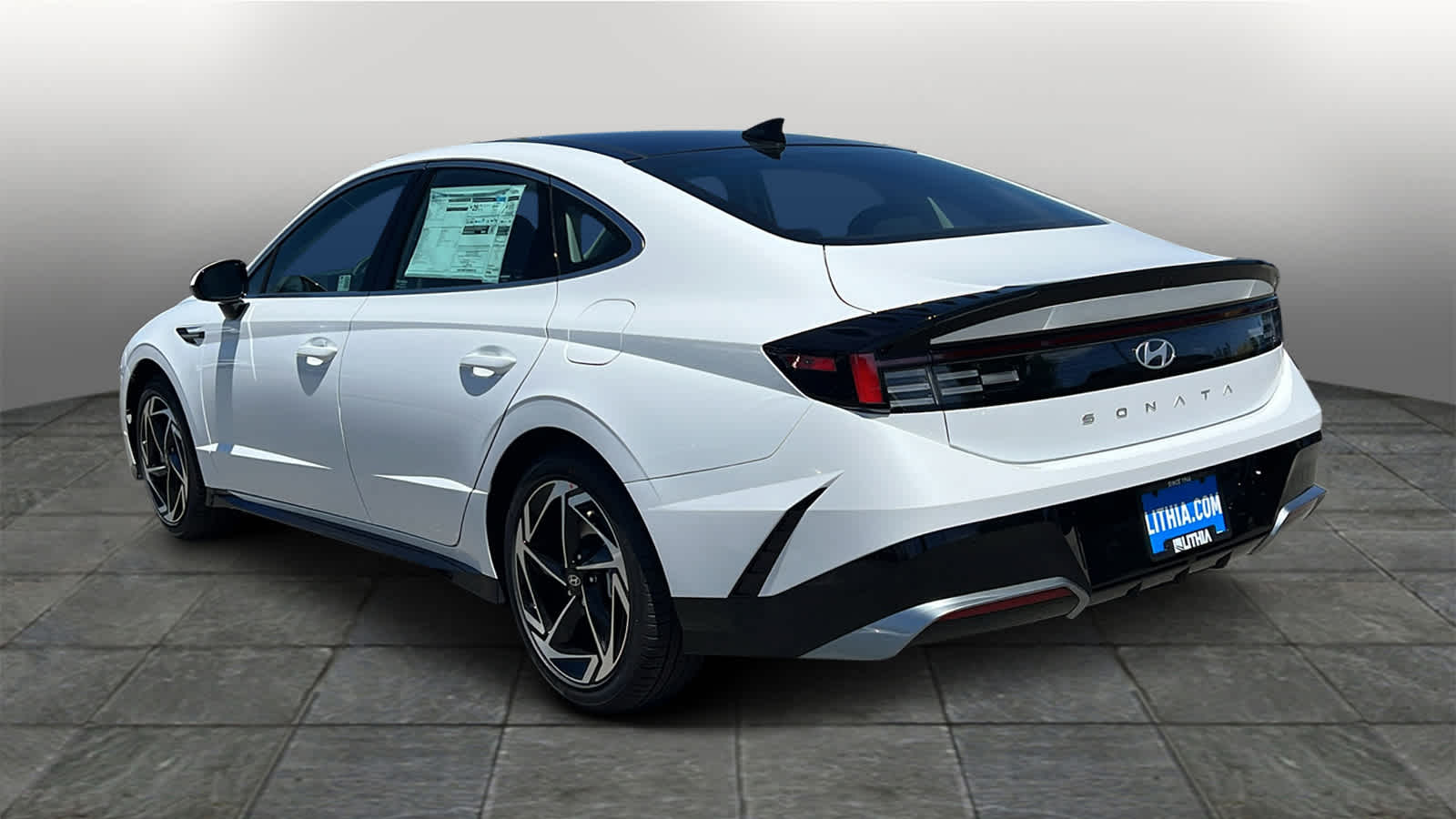 Thumbnail: 2024 Hyundai Sonata - 4