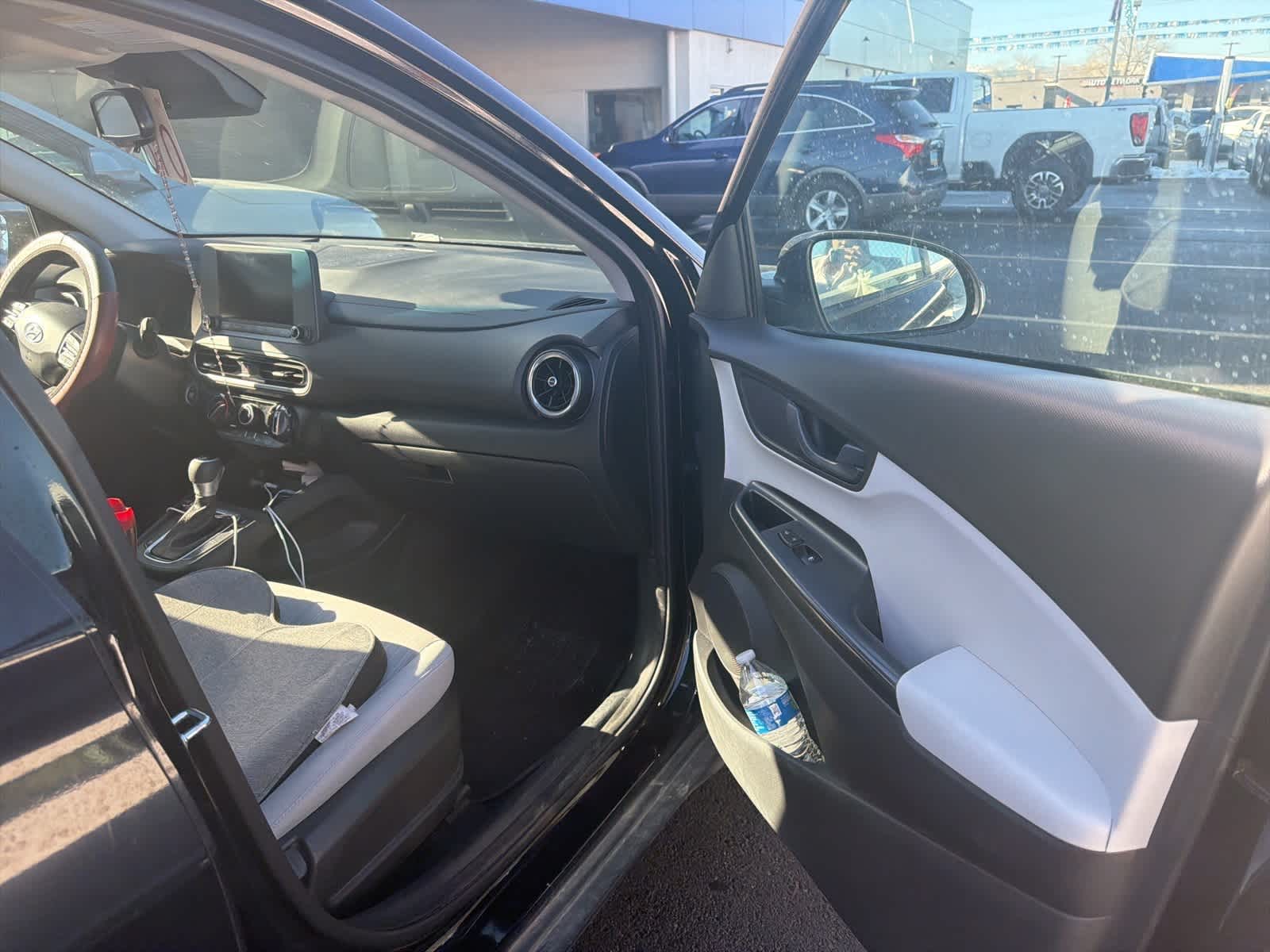 Thumbnail: 2023 Hyundai Kona - 17