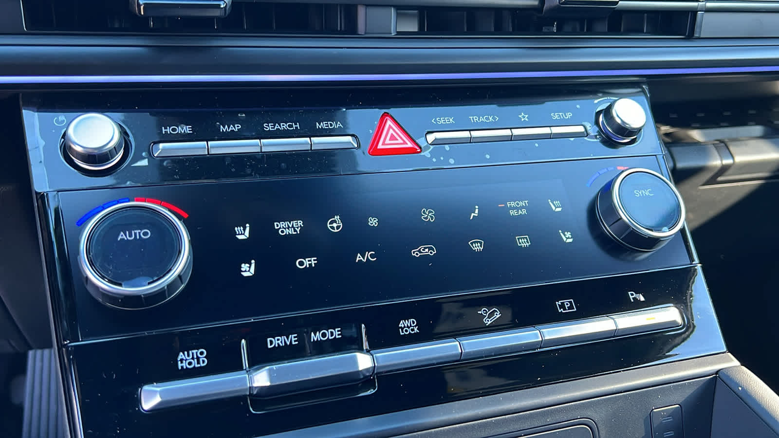 Thumbnail: 2026 Hyundai Santa Fe - 14