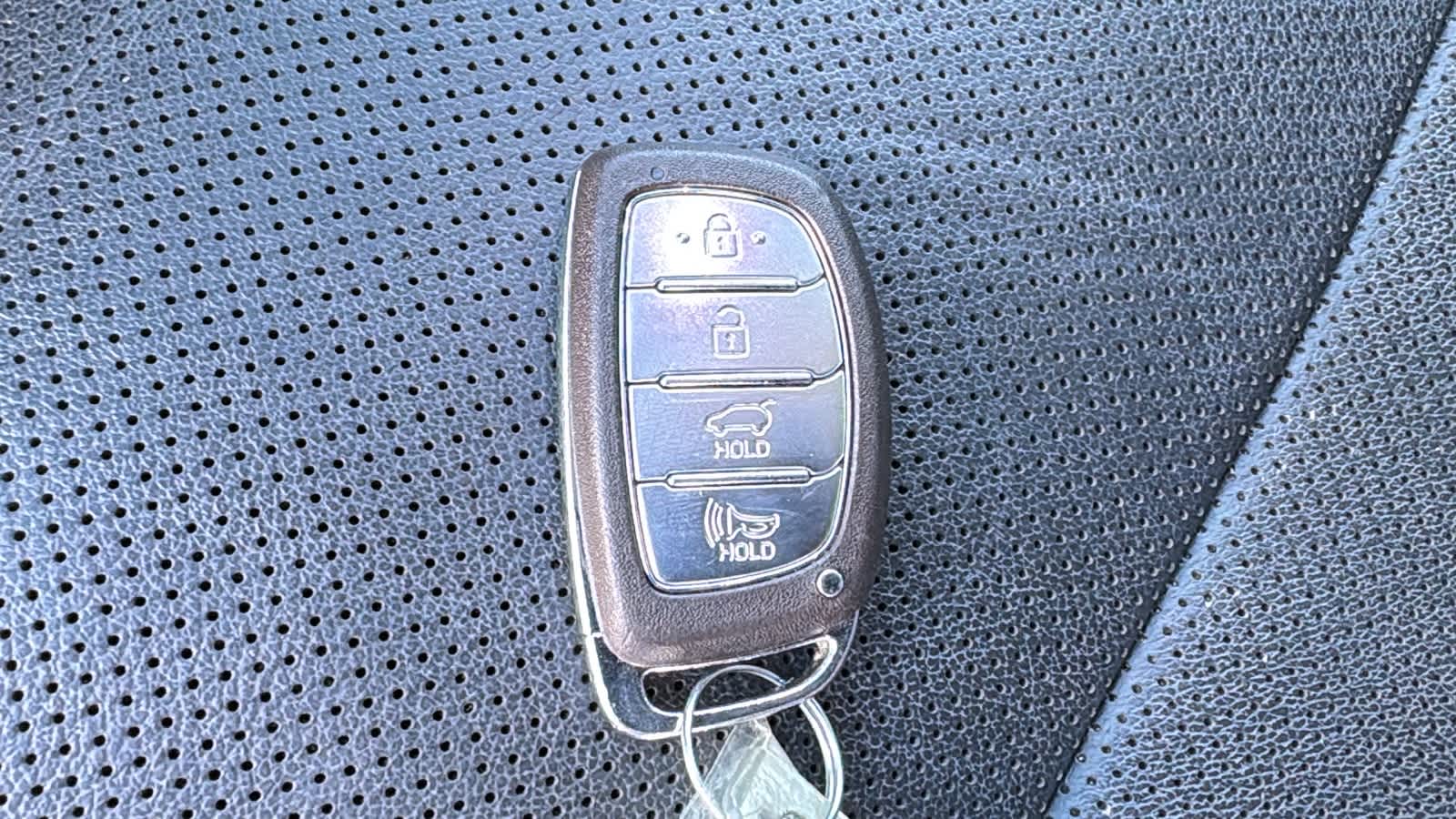 Thumbnail: 2020 Hyundai Tucson - 29