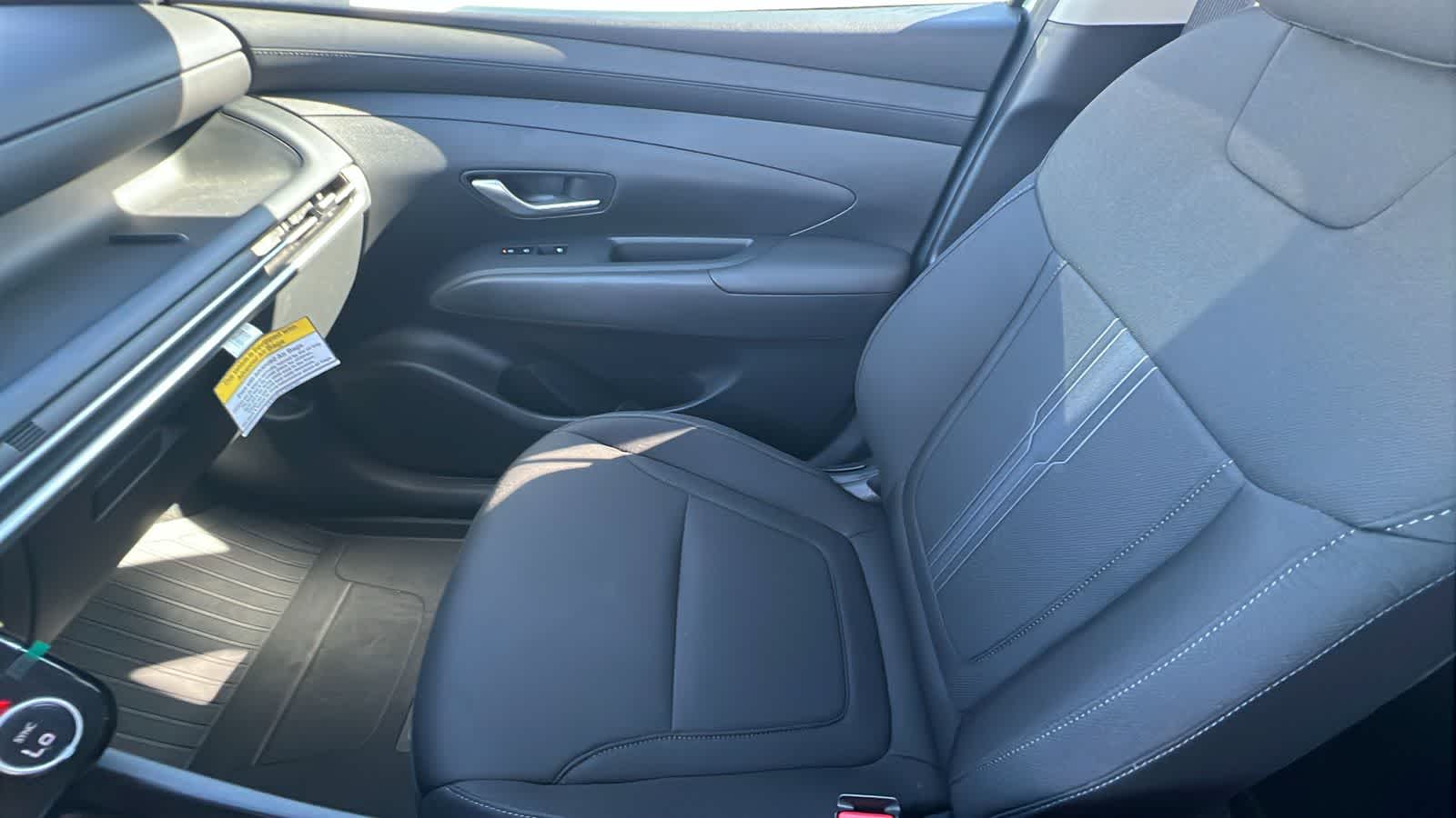 Thumbnail: 2026 Hyundai Tucson - 12