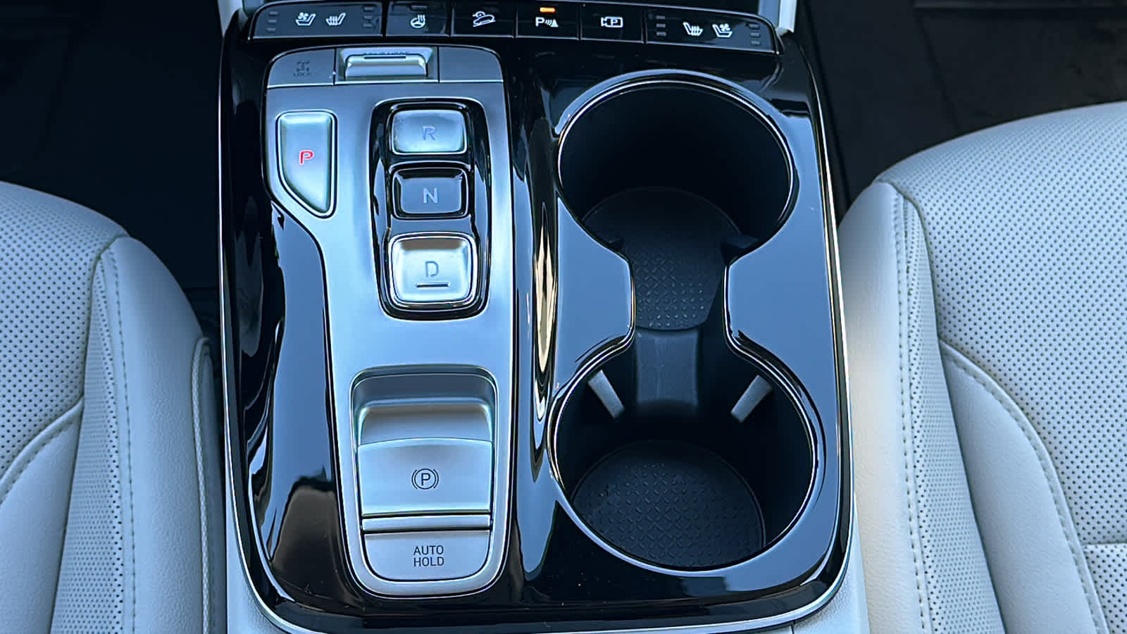 Thumbnail: 2024 Hyundai Tucson - 18