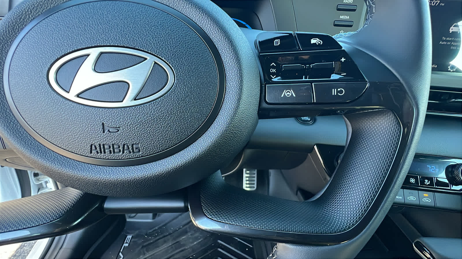 Thumbnail: 2026 Hyundai Elantra - 20