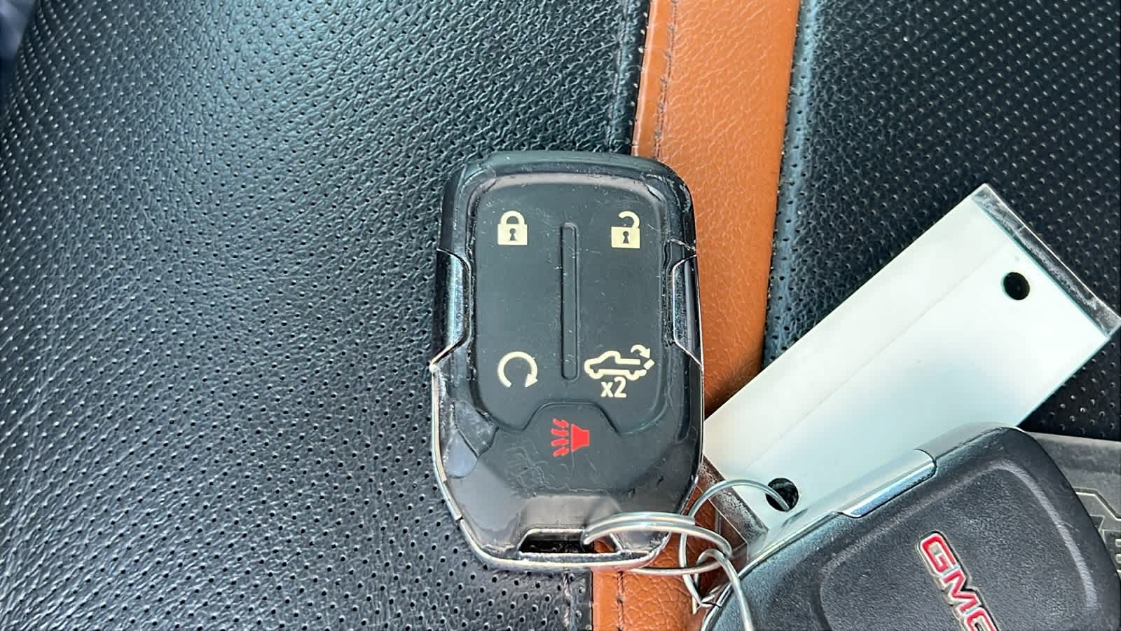 Thumbnail: 2022 GMC Sierra 2500 - 29