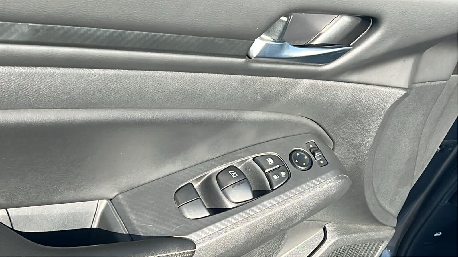 Thumbnail: 2024 Nissan Altima - 22