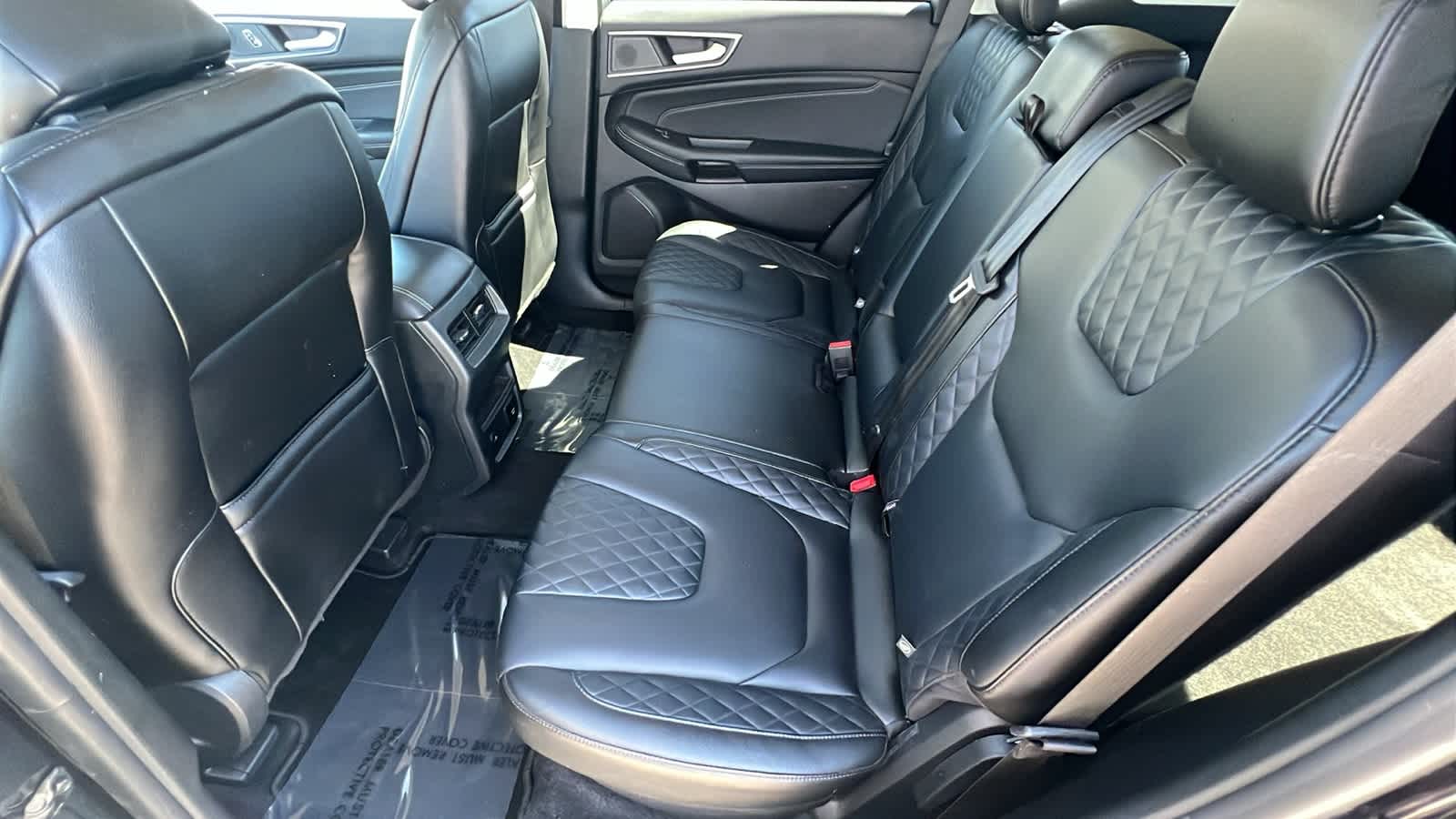 2024 Ford Edge Titanium 24