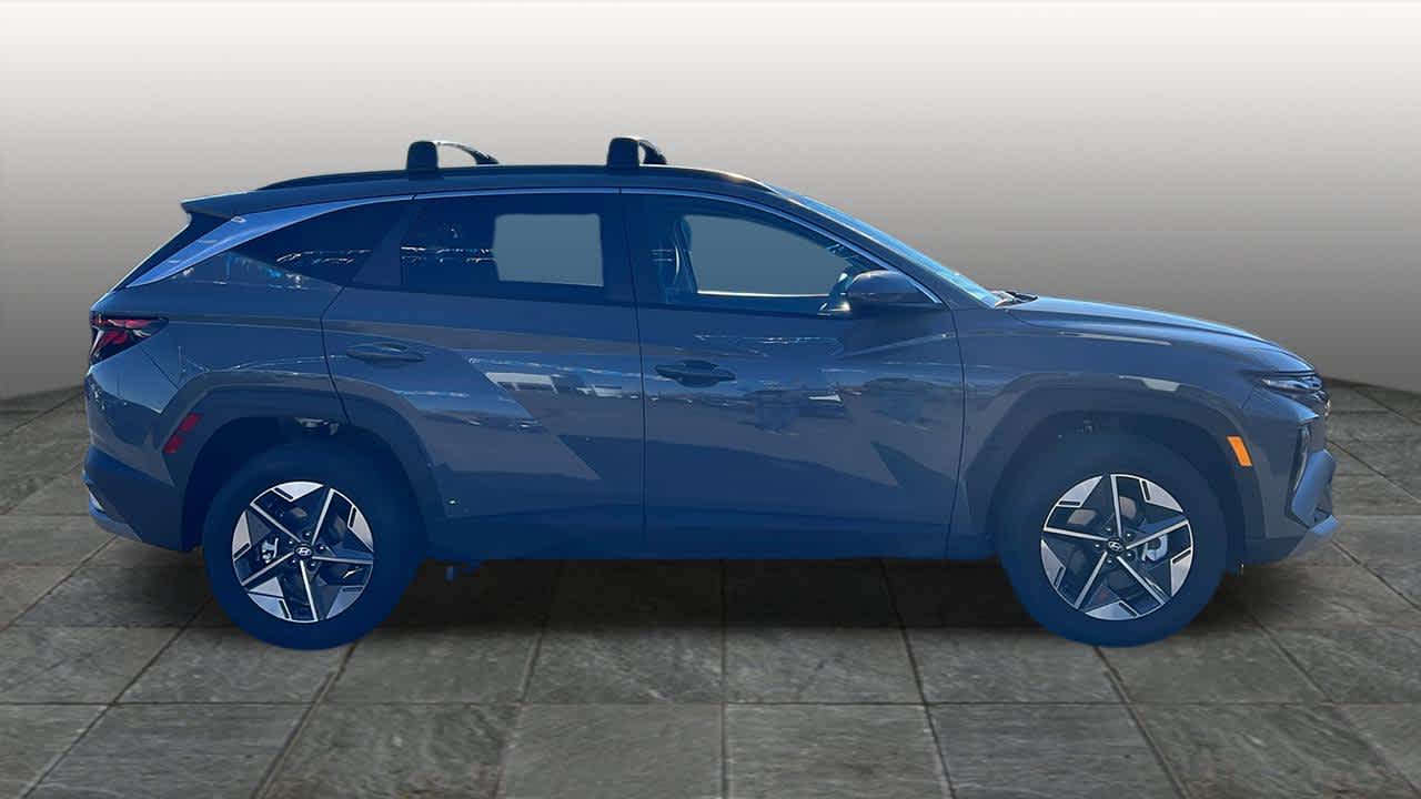 Thumbnail: 2026 Hyundai Tucson - 4