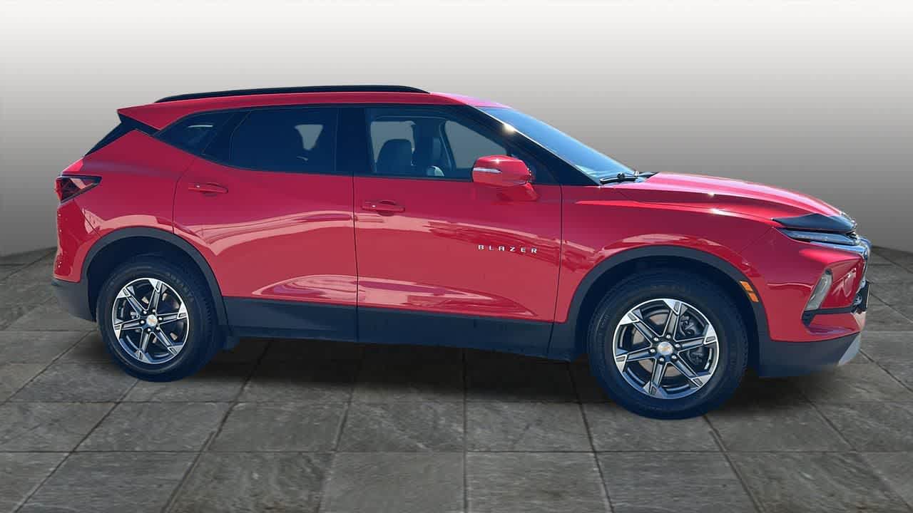 Thumbnail: 2024 Chevrolet Blazer - 4