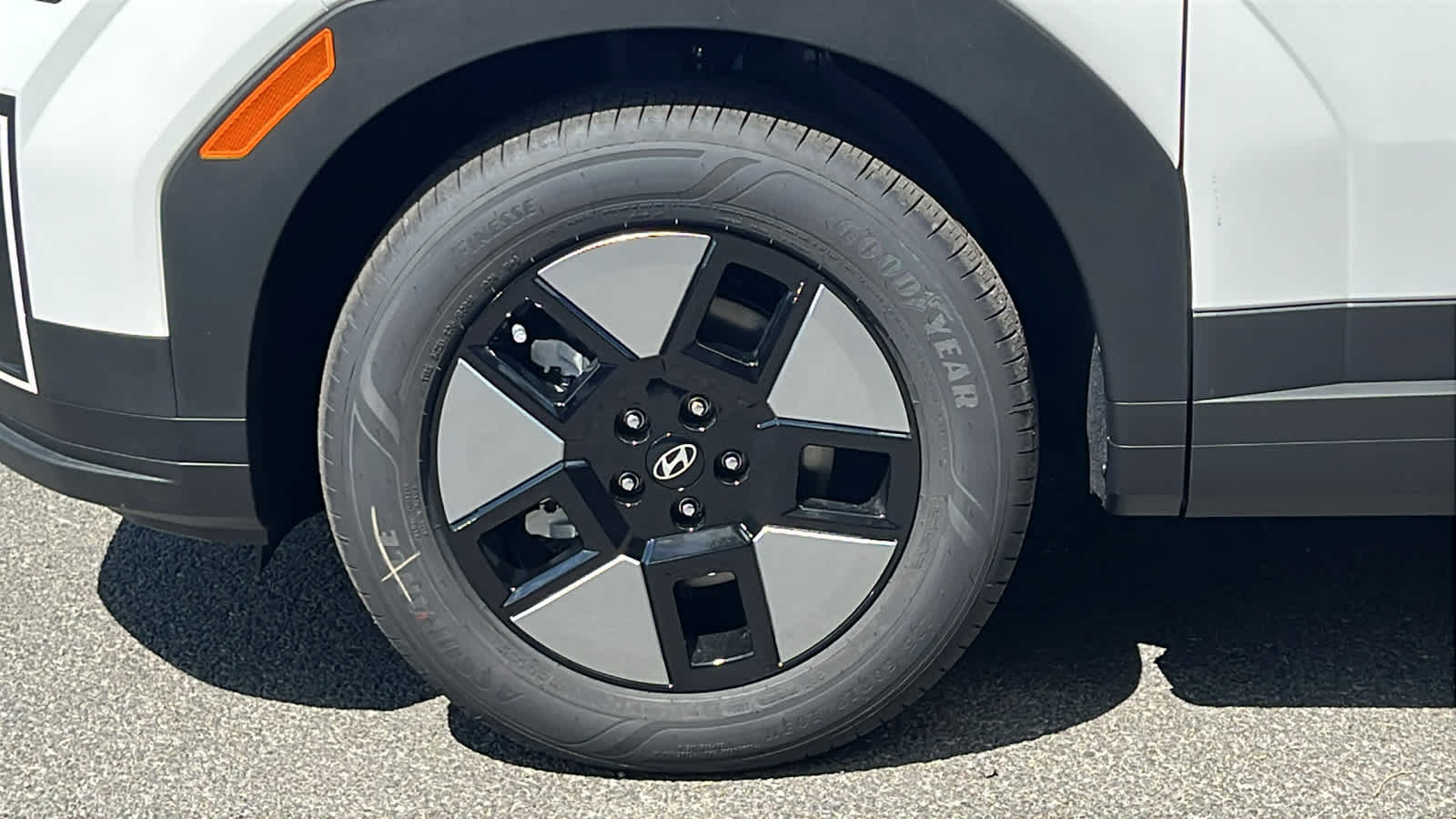 Thumbnail: 2026 Hyundai Santa Fe - 9