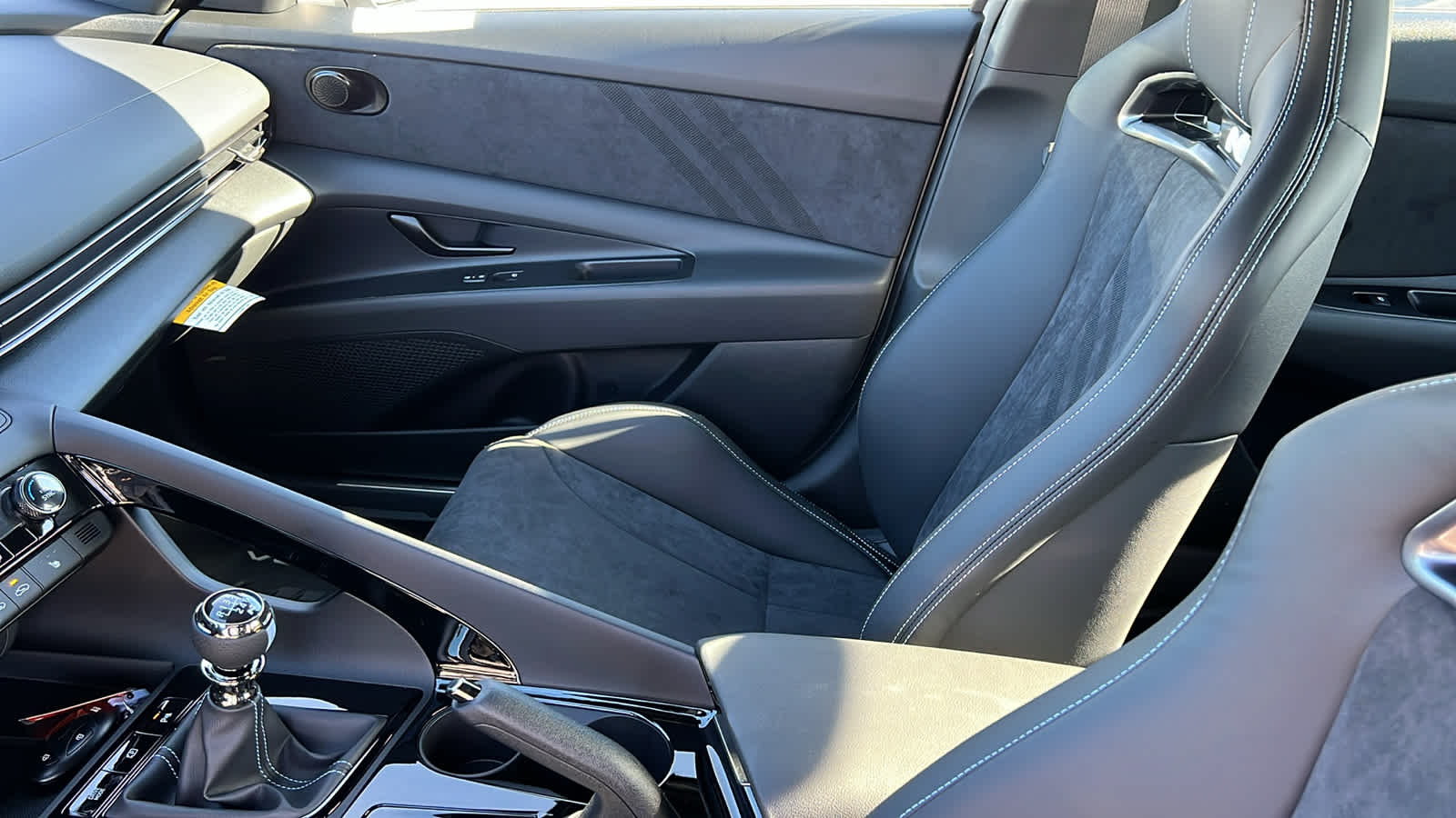 Thumbnail: 2026 Hyundai Elantra - 12