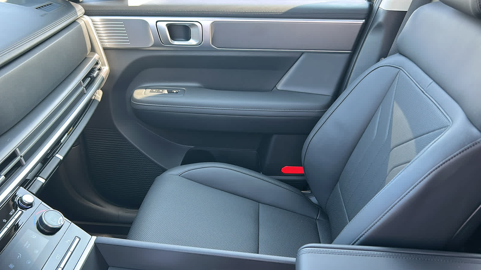 Thumbnail: 2026 Hyundai Santa Fe - 12