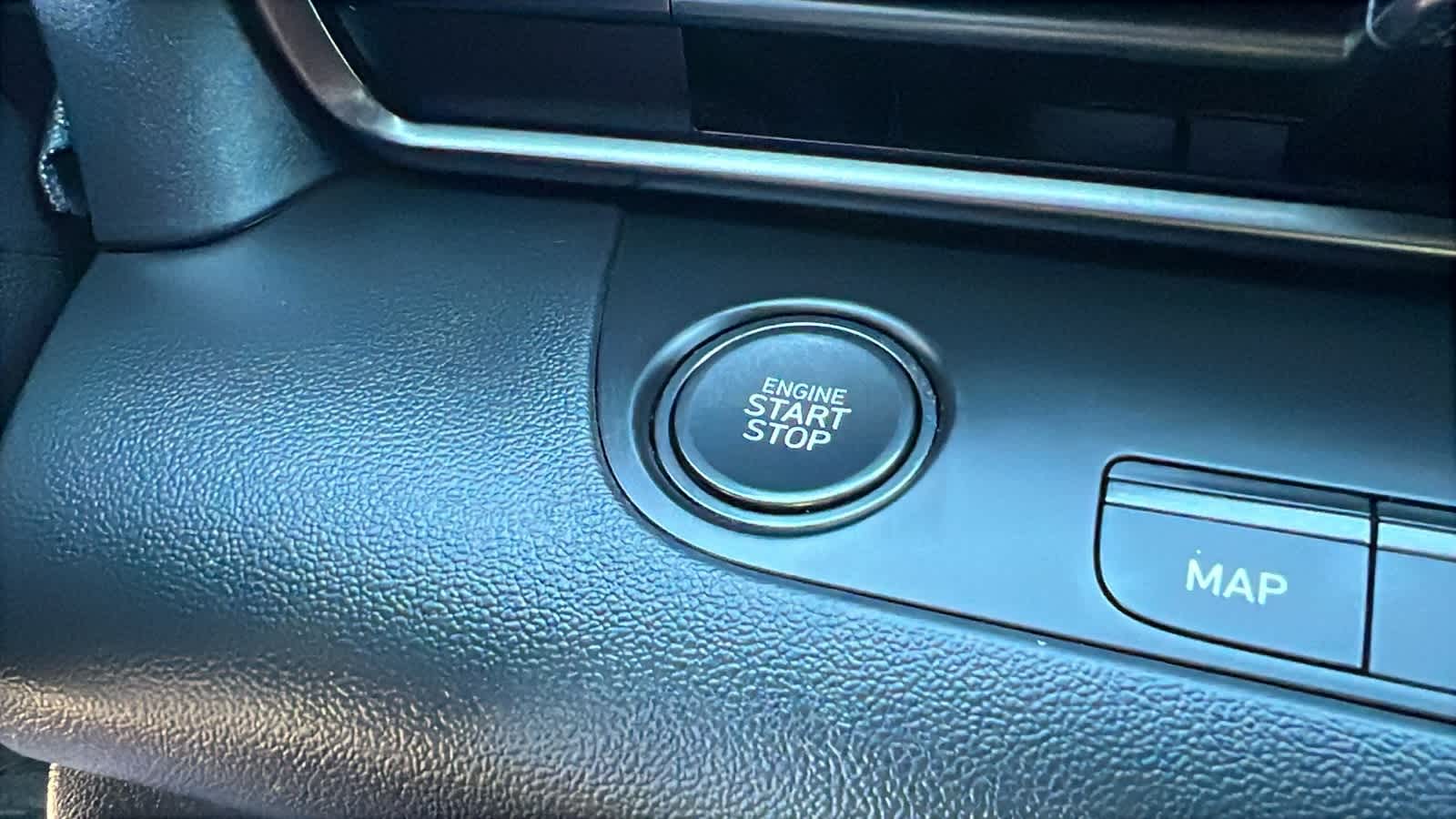 Thumbnail: 2023 Hyundai Elantra - 17