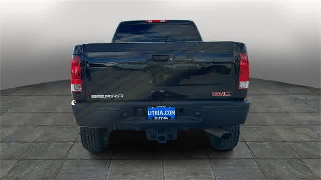 2011 GMC Sierra 2500 Denali 5