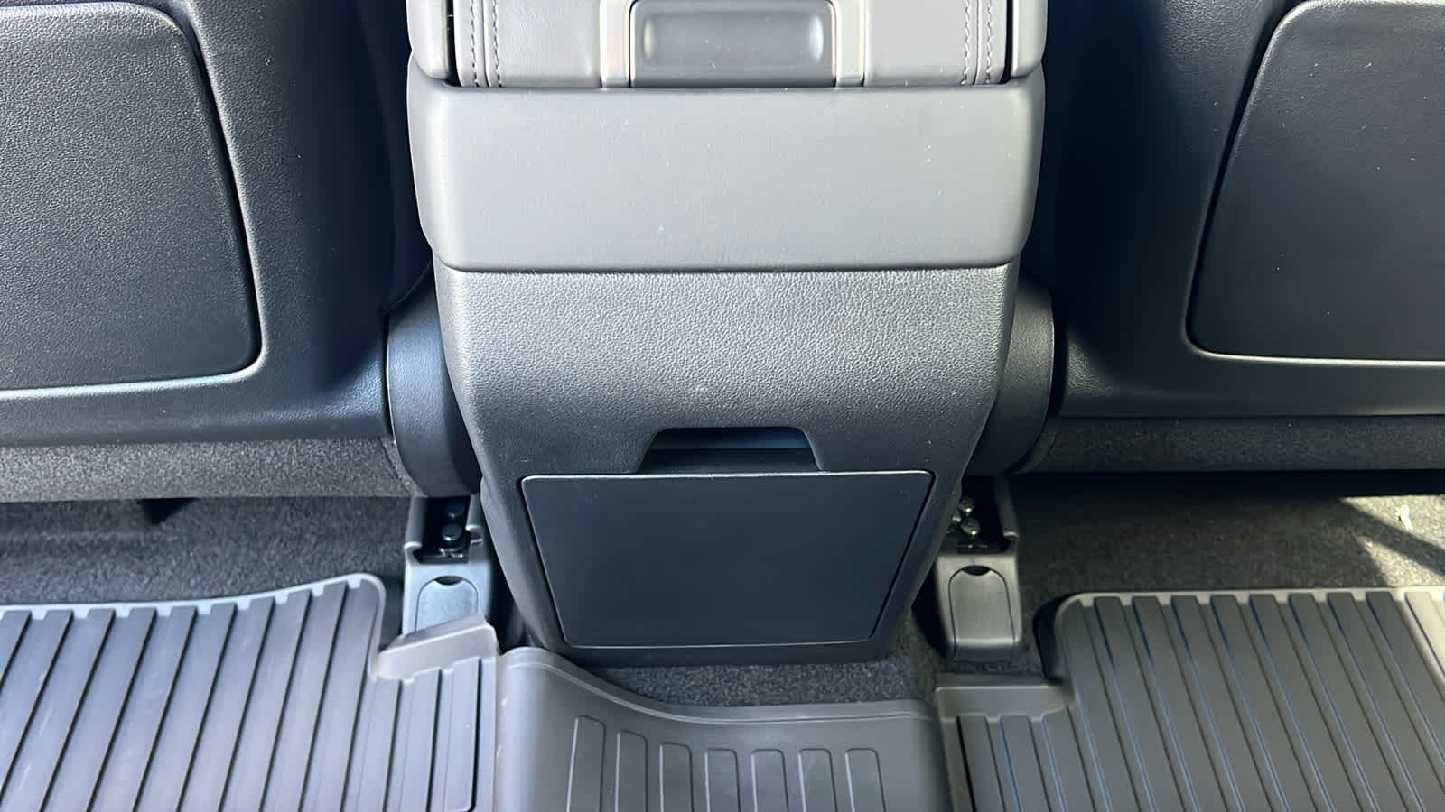 Thumbnail: 2026 Hyundai Santa Fe - 25