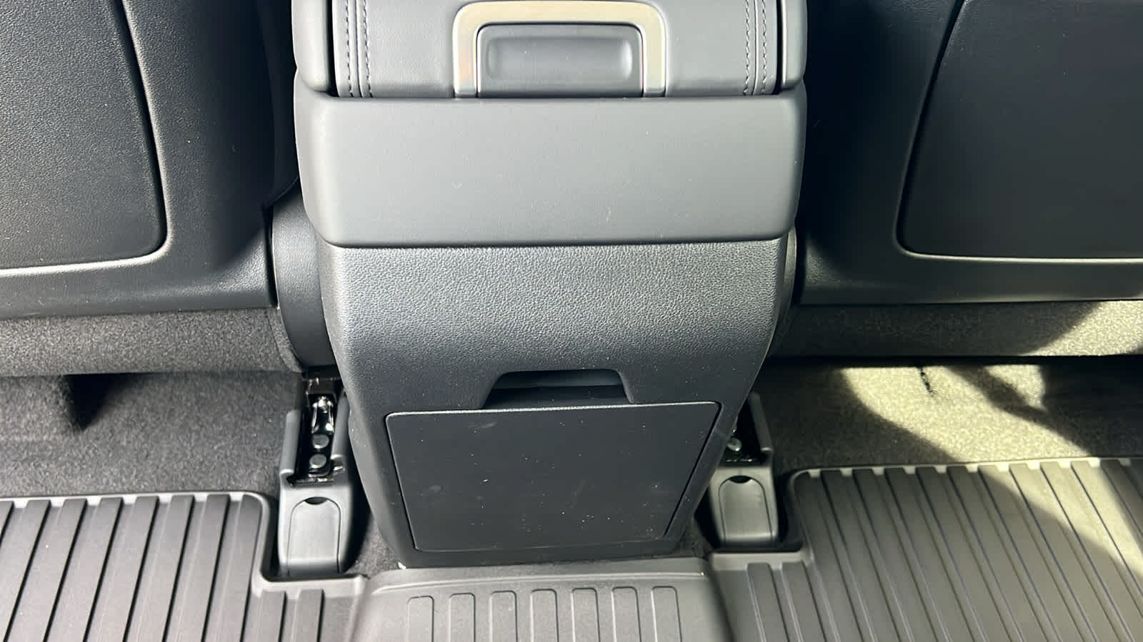 Thumbnail: 2026 Hyundai Santa Fe - 25