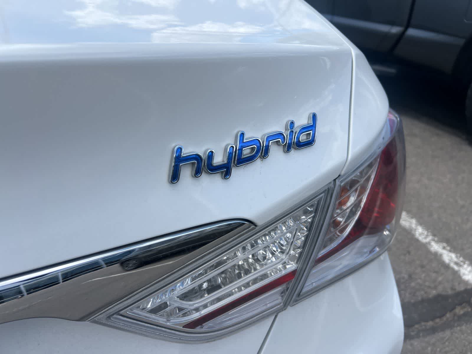Thumbnail: 2012 Hyundai Sonata - 21